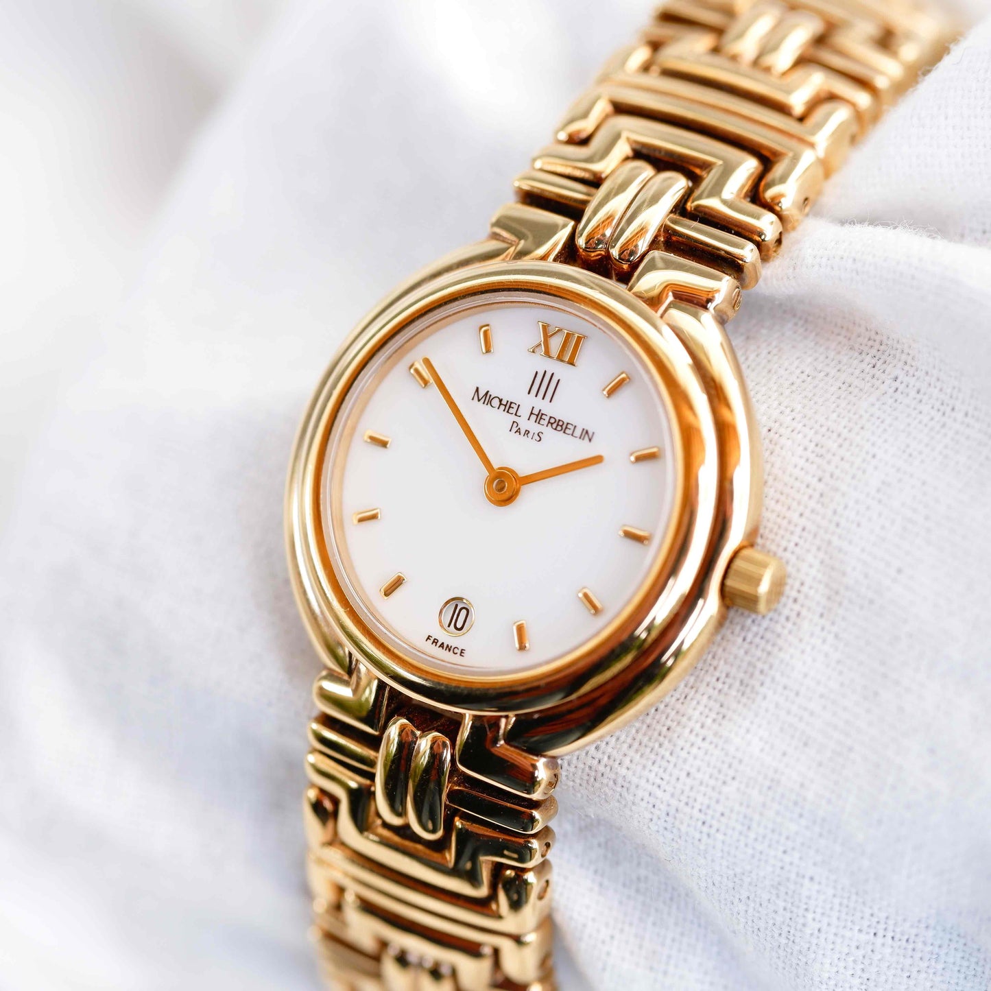 Michel Herbelin Cocktail Watch: Vintage Ladies 90s Golden with White Dial Unused