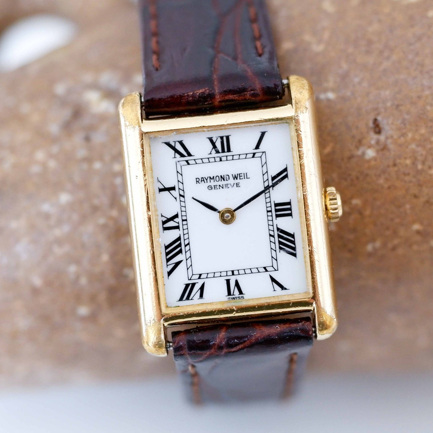 Raymond Weil Vintage Ladies Watch: 90s Golden Rectangular Style with Roman Numerals | Third Front Side