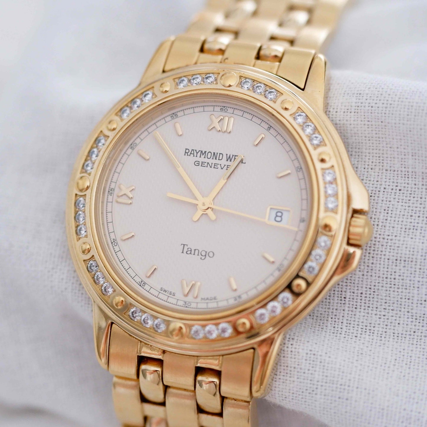 Raymond Weil Tango: Vintage Ladies 90s Watch Gold with real Diamonds