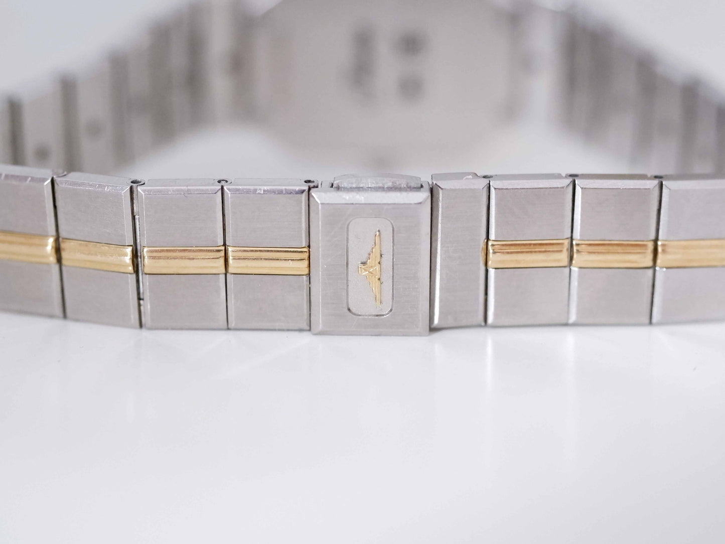 Longines Flagship Vintage Ladies Watch: 90s Golden Two-Tone Classic, Clasp