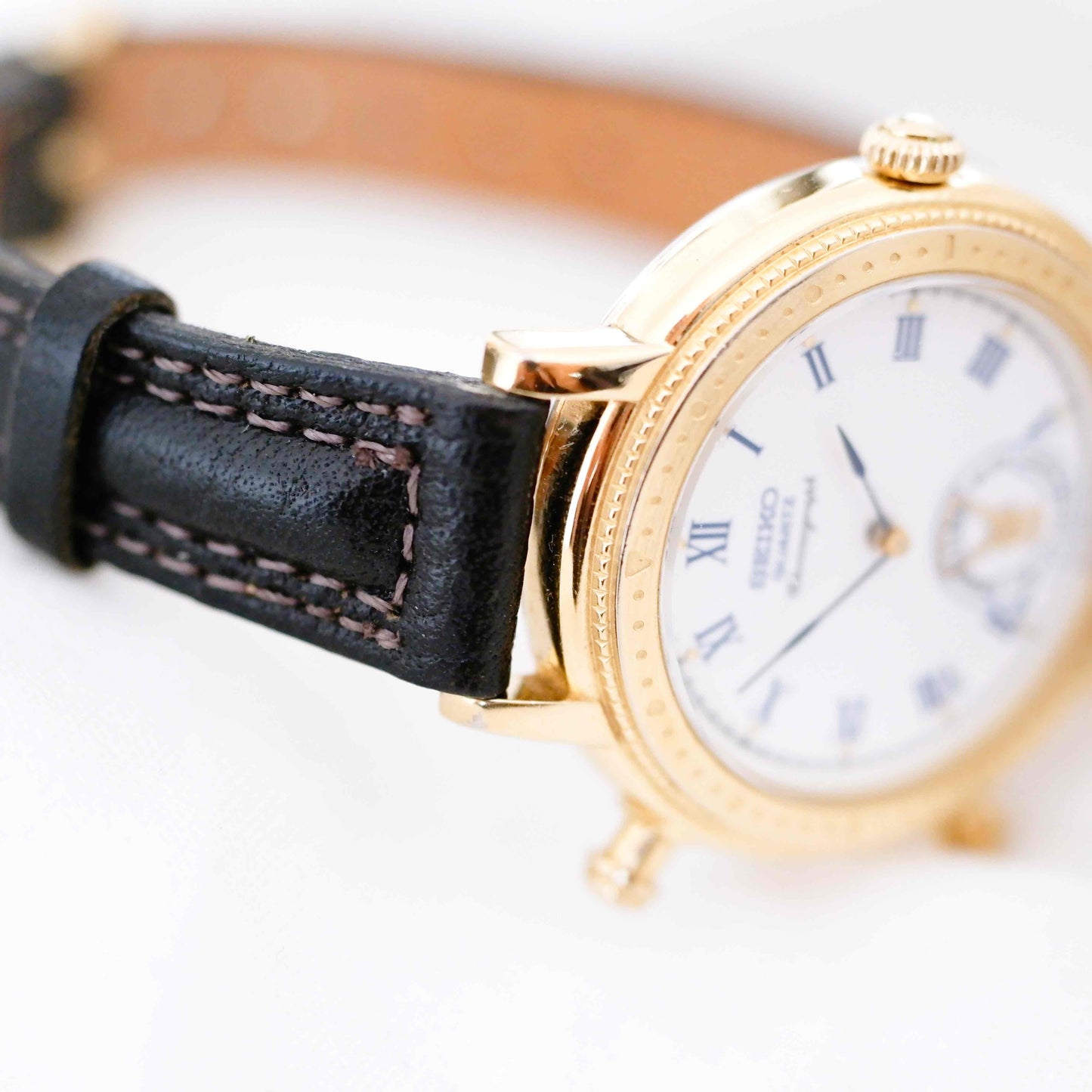 Seiko Dancing Hands Chronograph: Vintage Ladies 90s Golden New Old Stock