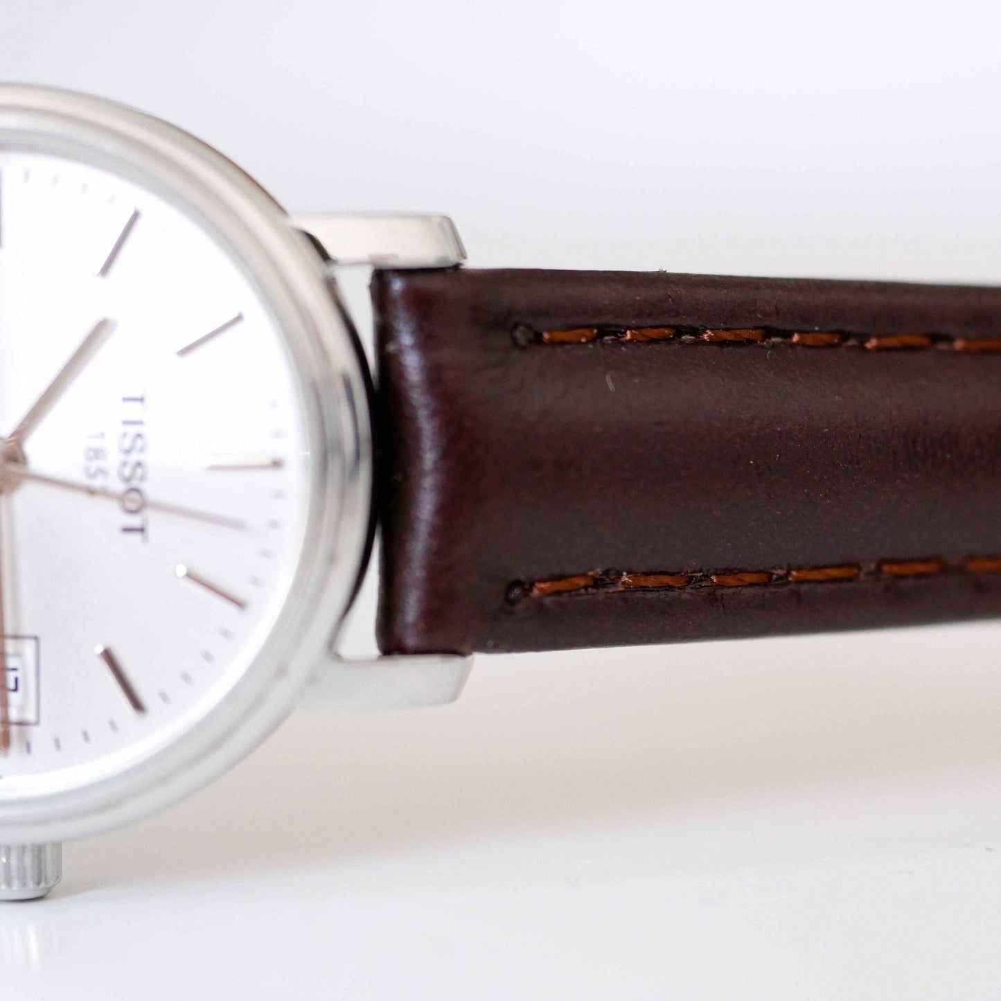 Tissot Vintage Ladies Watch: 90s Elegant Classic Design with Sunburst Dial, Watch Strap