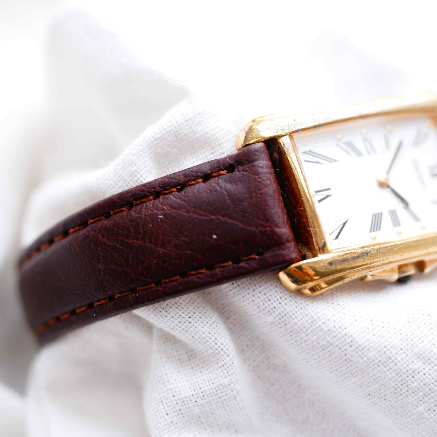 Seiko Vintage Tank: Ladies Watch 80s Gold Art Deco