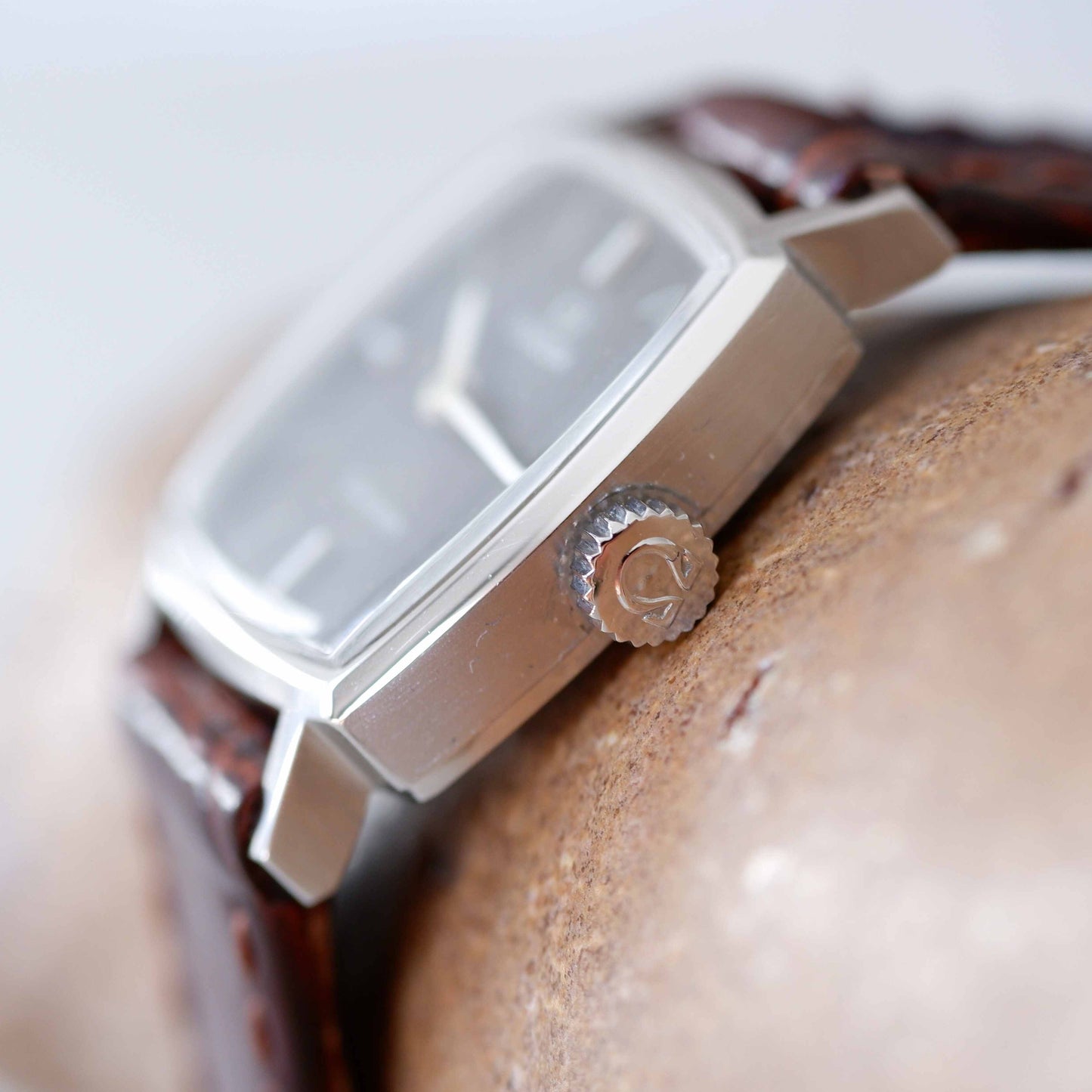 Omega Geneve Vintage Ladies Watch: 60s Elegant Style Mechanical Gray Dial | Side View Right