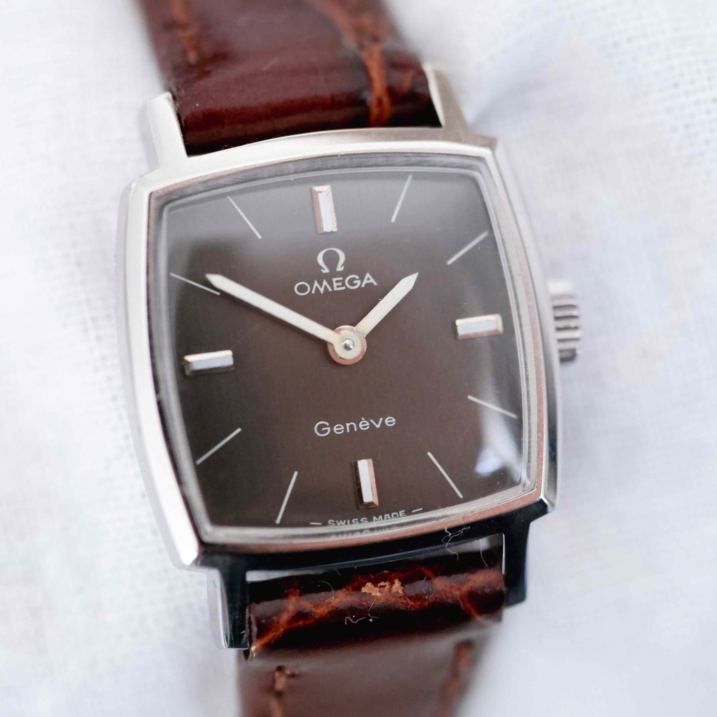 Omega Geneve Watch: Vintage Ladies 60s Iconic Mechanical and Gray Dial
