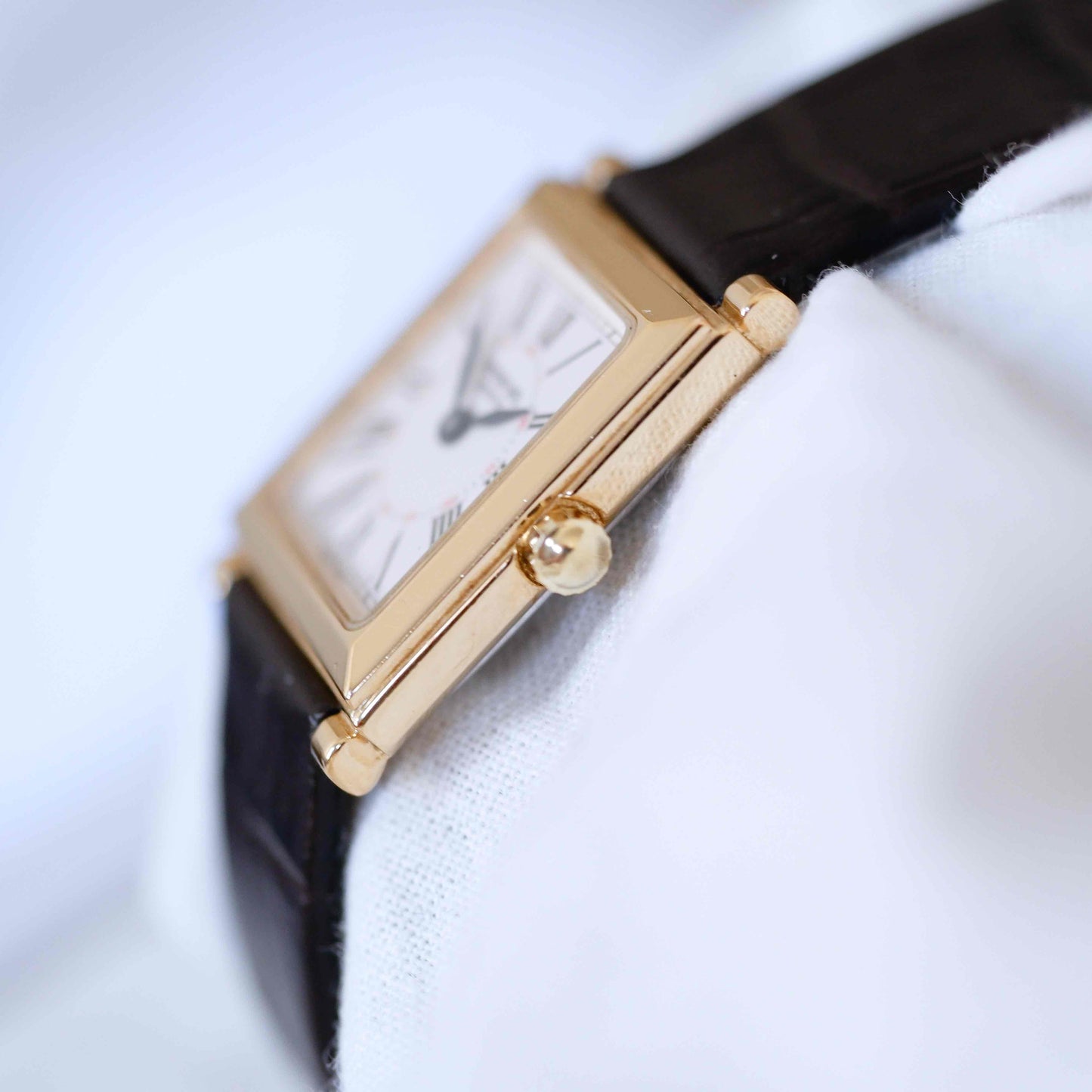 Raymond Weil Tank Style: Vintage Ladies Watch 90s Gold White Roman Dial