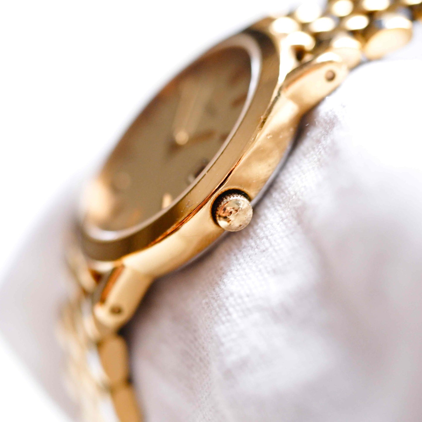 Eterna Vintage Watch: Ladies 90s Golden Iconic with Champaign Dial