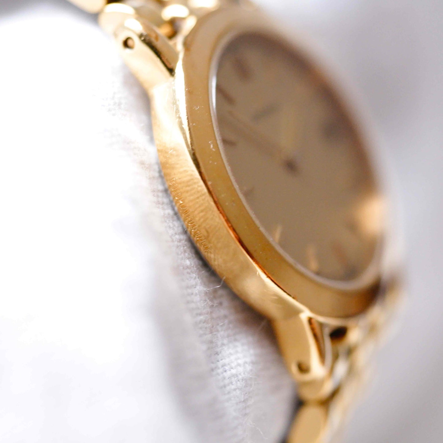 Eterna Vintage Watch: Ladies 90s Golden Iconic with Champaign Dial