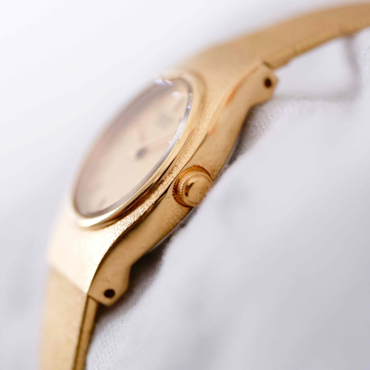 Seiko Cocktail Watch: Ladies 80s Golden Champaign Dial - New Old Stock