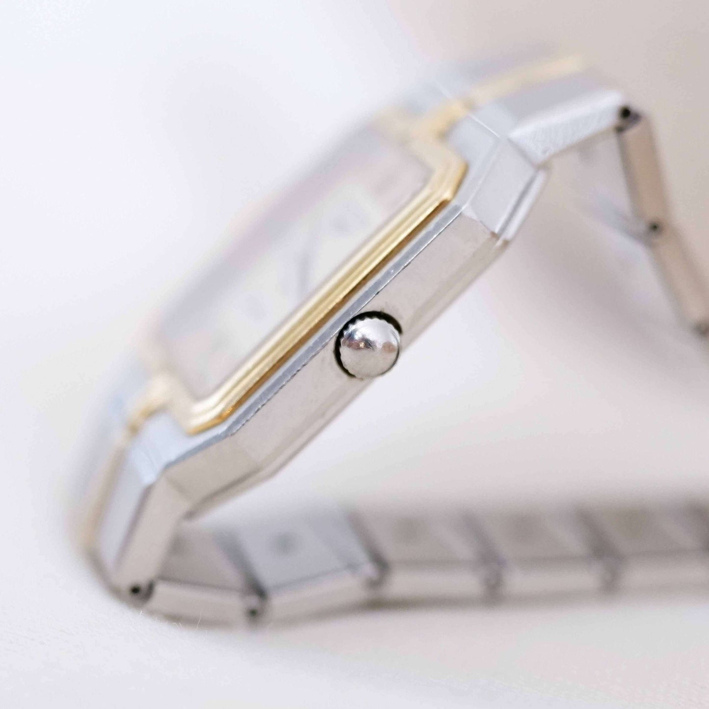 Longines Flagship Vintage Ladies Watch: 90s Golden Two-Tone Classic, Side View Right