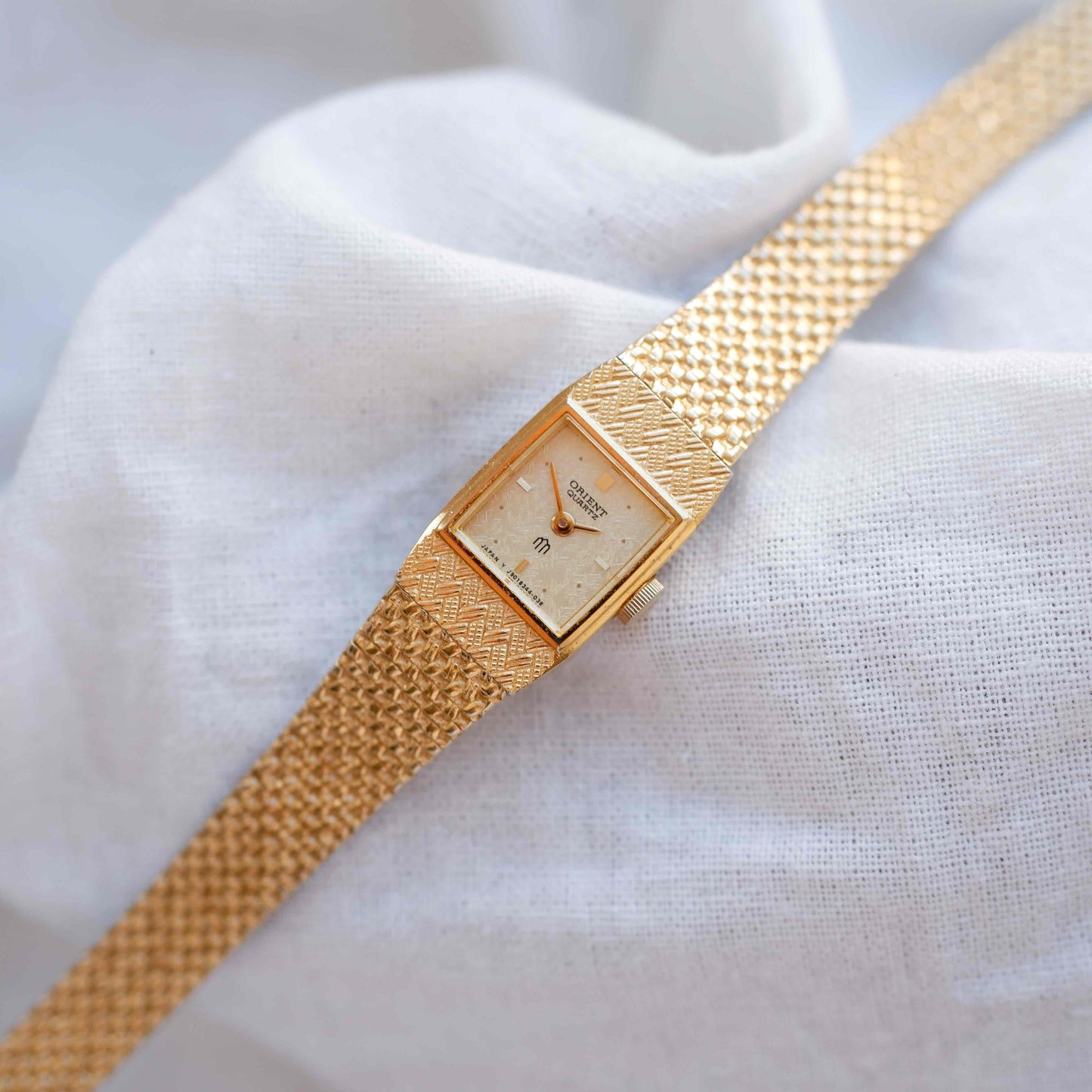 Orient Vintage Watch: 90s Cocktail Ladies Golden Rectangular Style