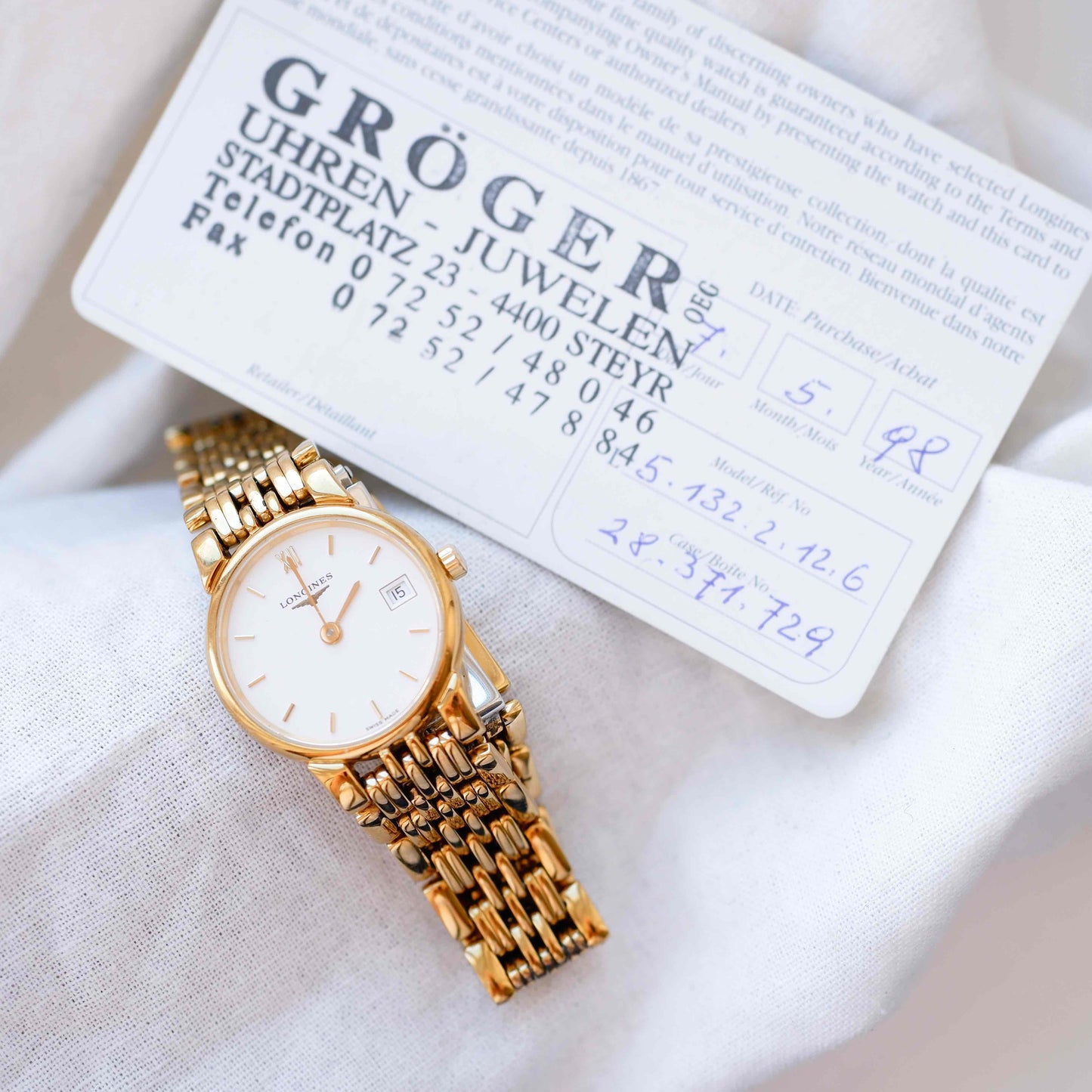 Longines La Grande Classique: Dainty Ladies 90s Golden with White Dial