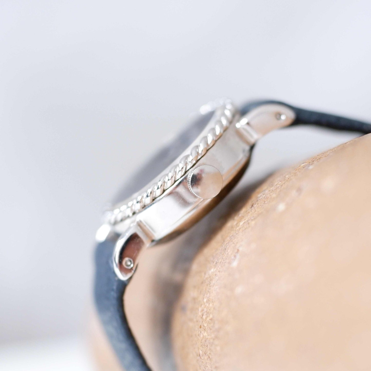 Seiko Vintage Ladies Cocktail Watch, Side View Right