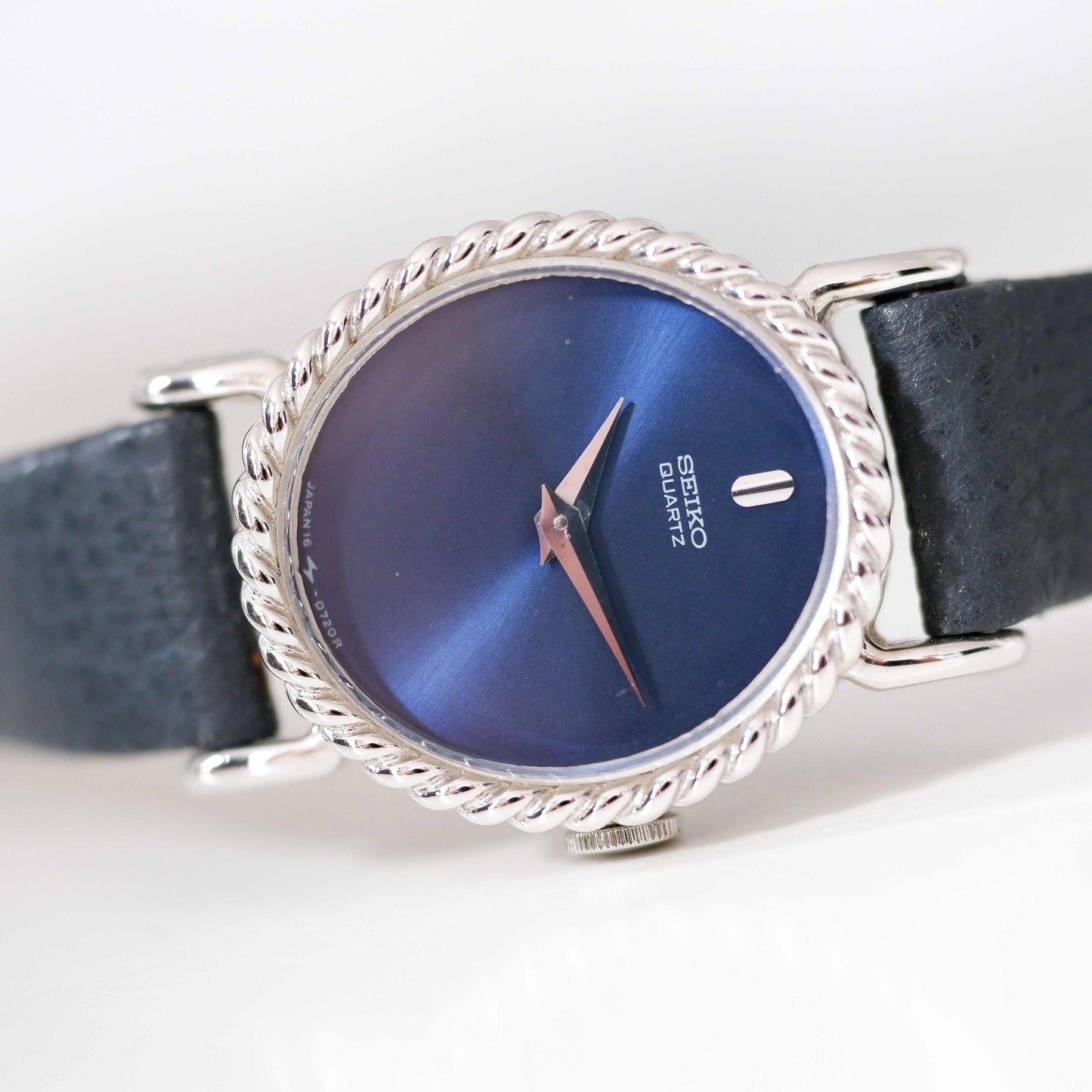 Seiko Vintage Ladies Cocktail Watch, Third Front Side