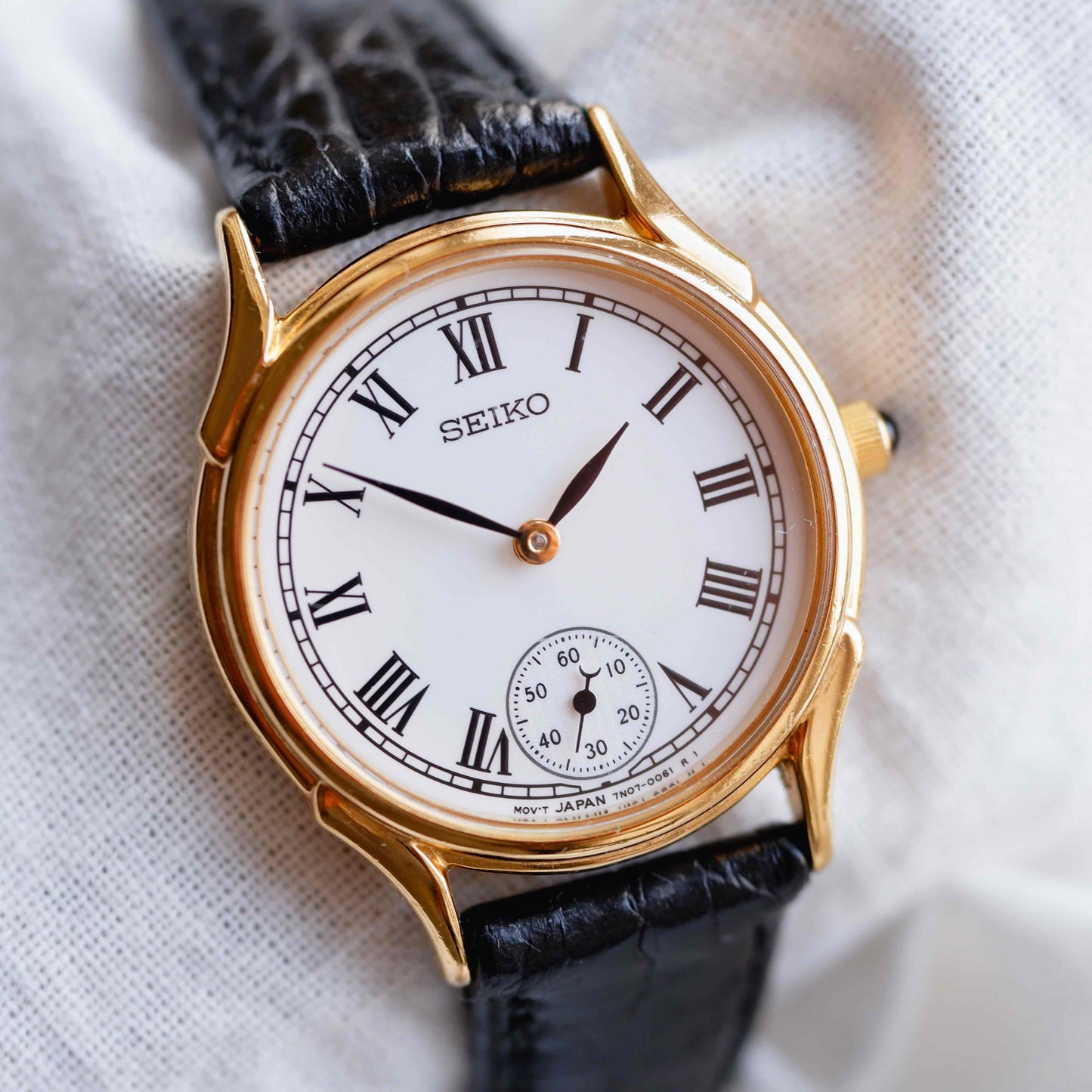 Seiko Vintage Watch: Ladies 90s Gold with White Roman Dial