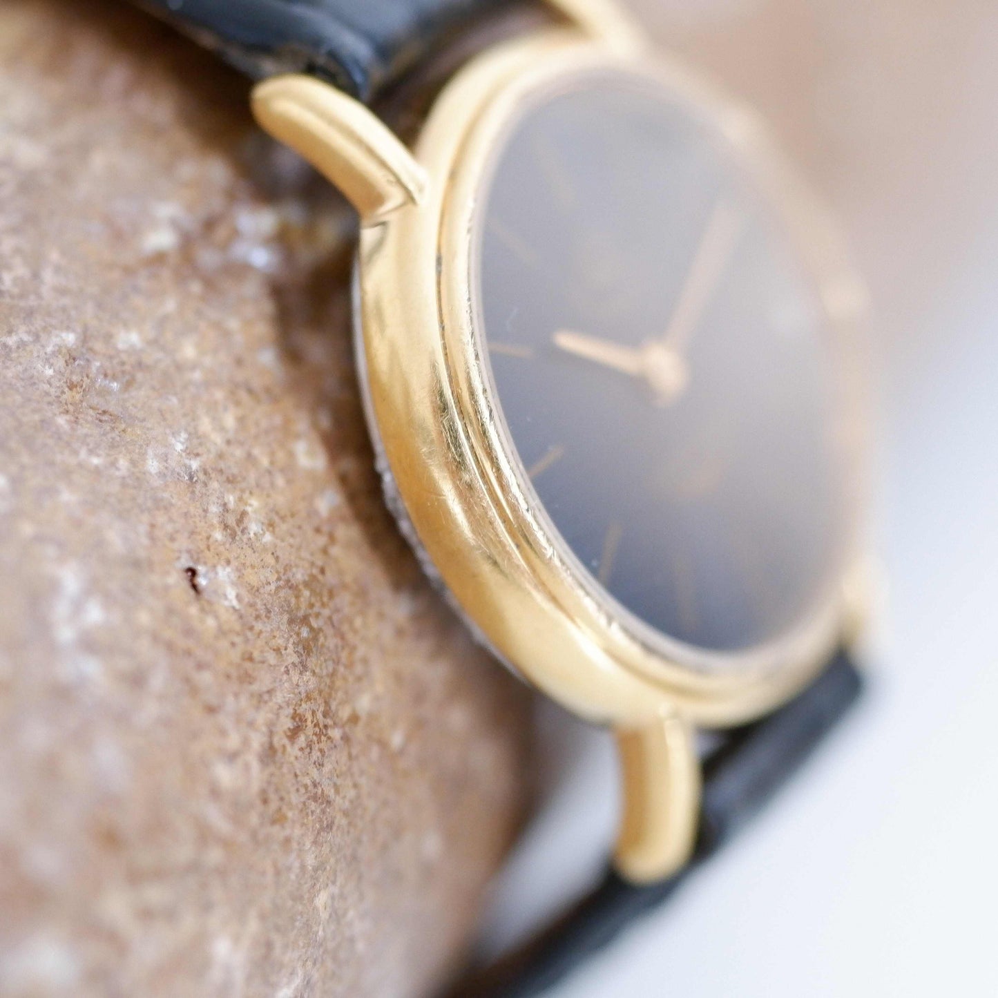 Longines Vintage Ladies Watch King Hussein Of Jordan, Side View Left