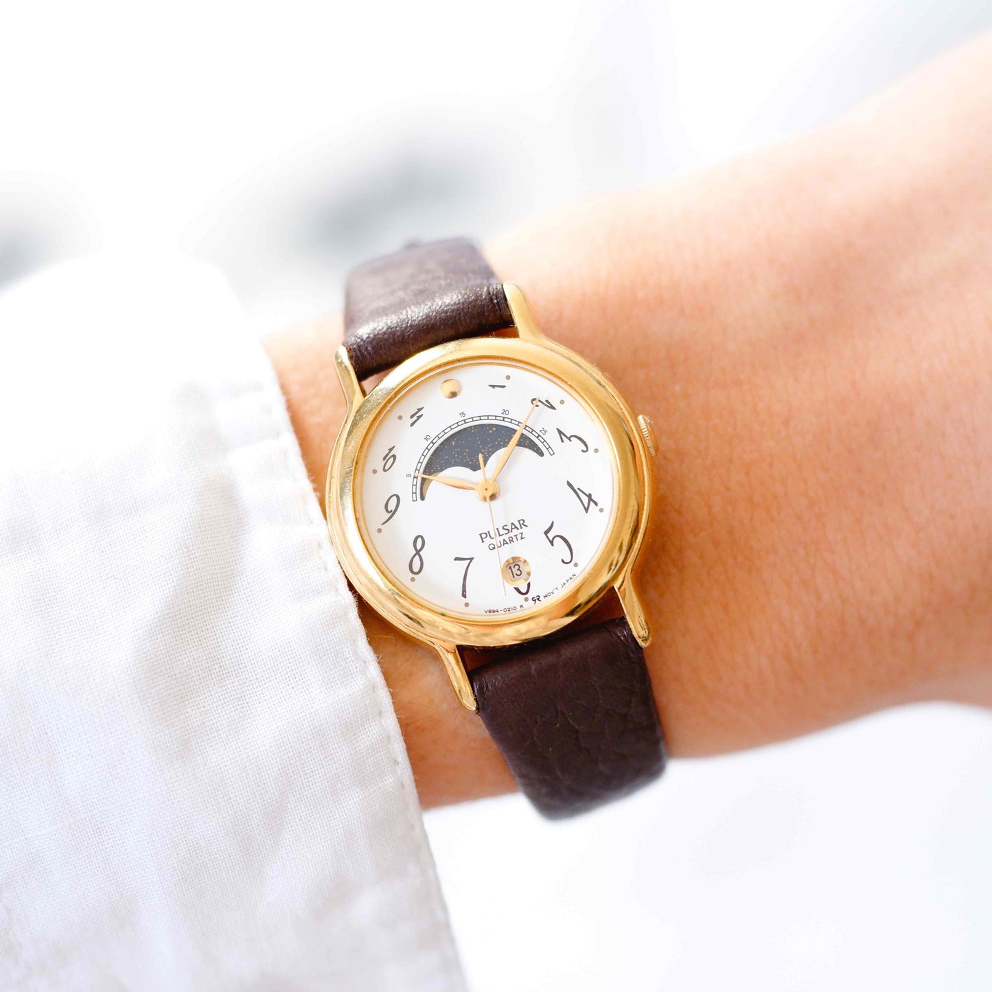 Pulsar Moon Phase Watch: Ladies 90s Gold with Elegant Numerals Blue White Dial
