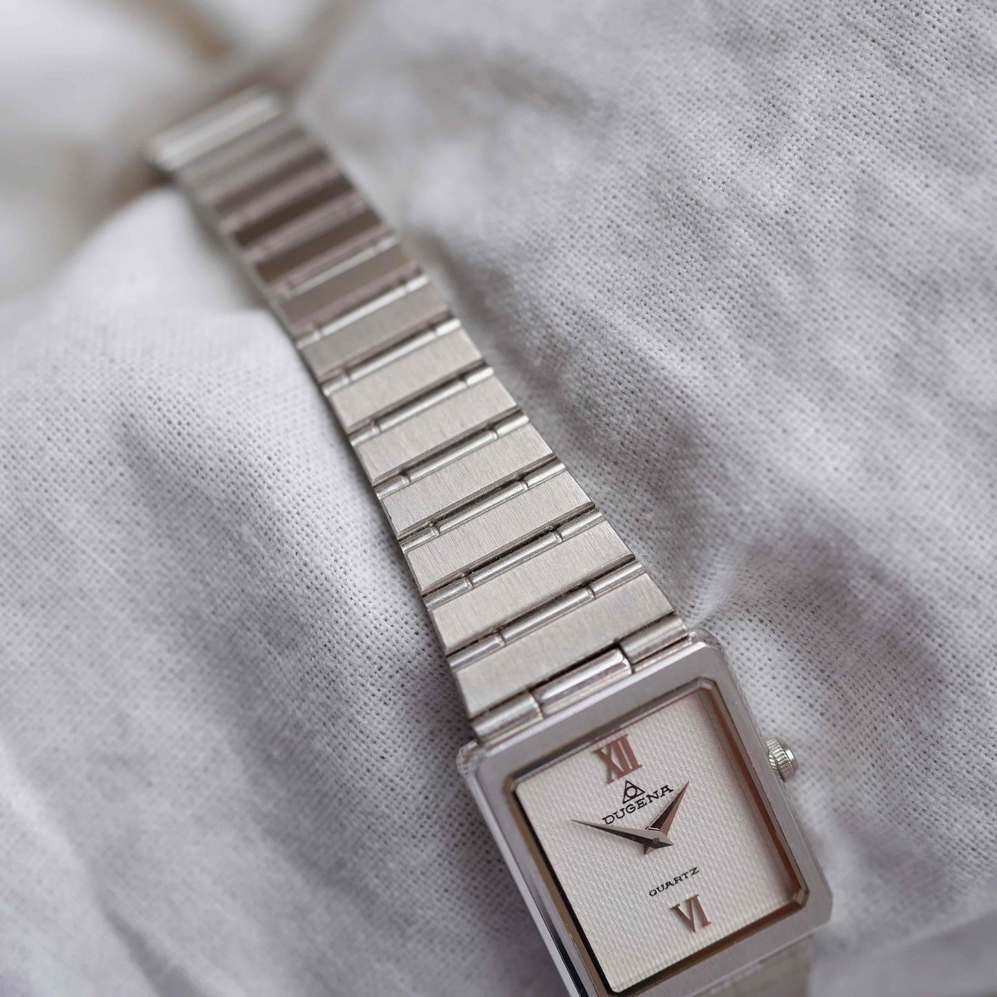 Dugena Tank: Vintage Ladies Silver Watch 90s White Dial - NOS
