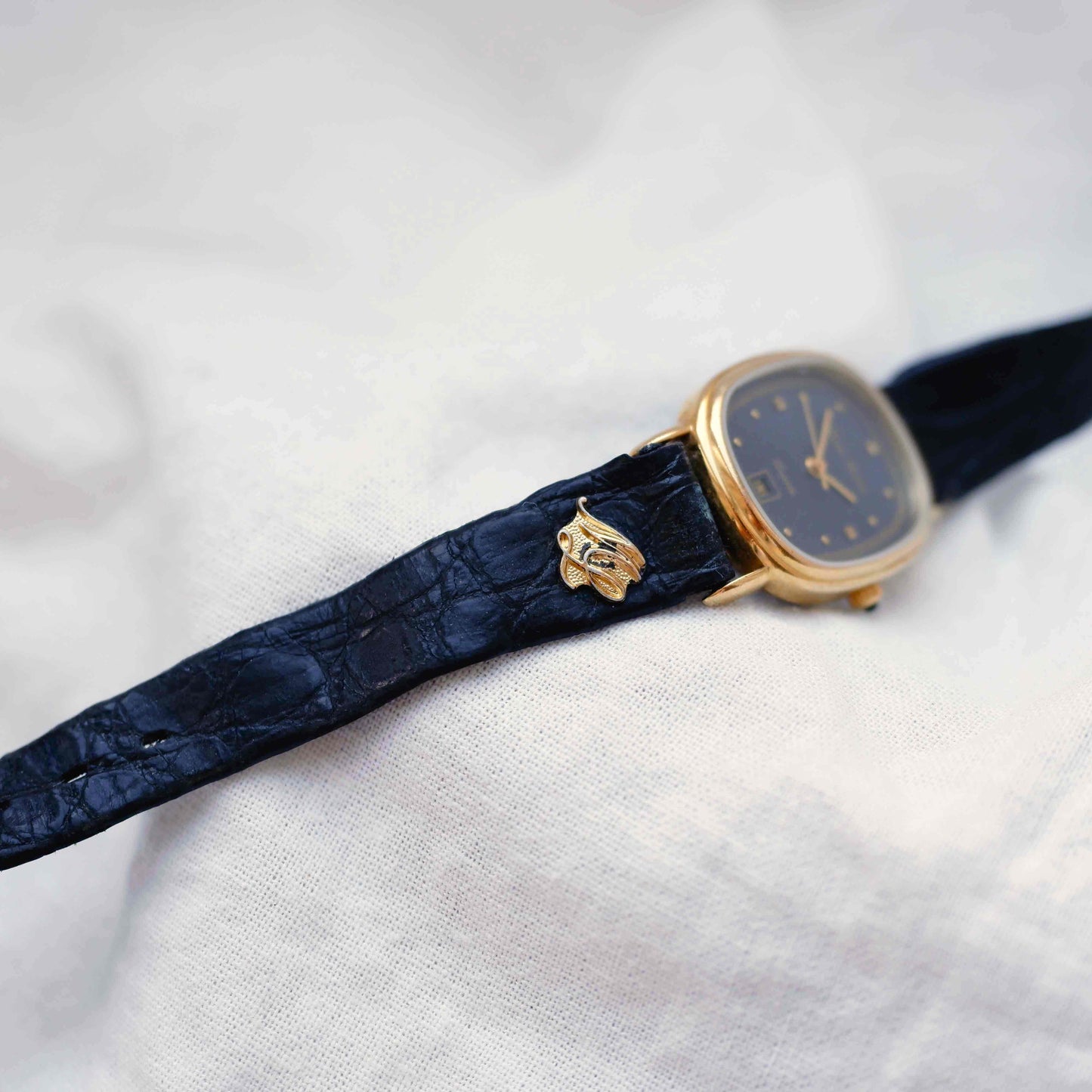 Maurice Lacroix Tank: Vintage Ladies Watch 90s Blue Dial Golden Roman Numerals