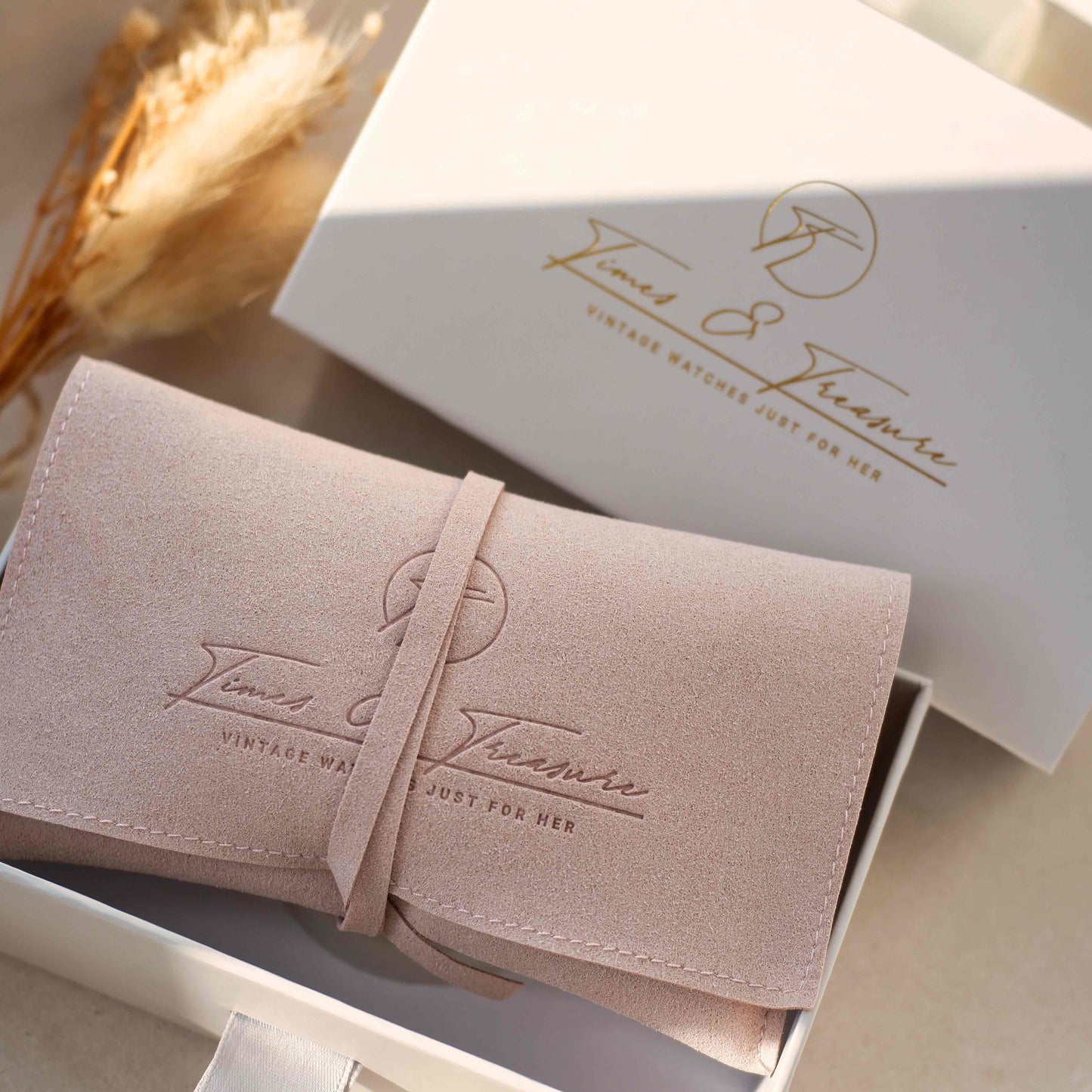 Citizen Cocktail Watch: Vintage Ladies 80s Golden Dainty with Champagne Dial