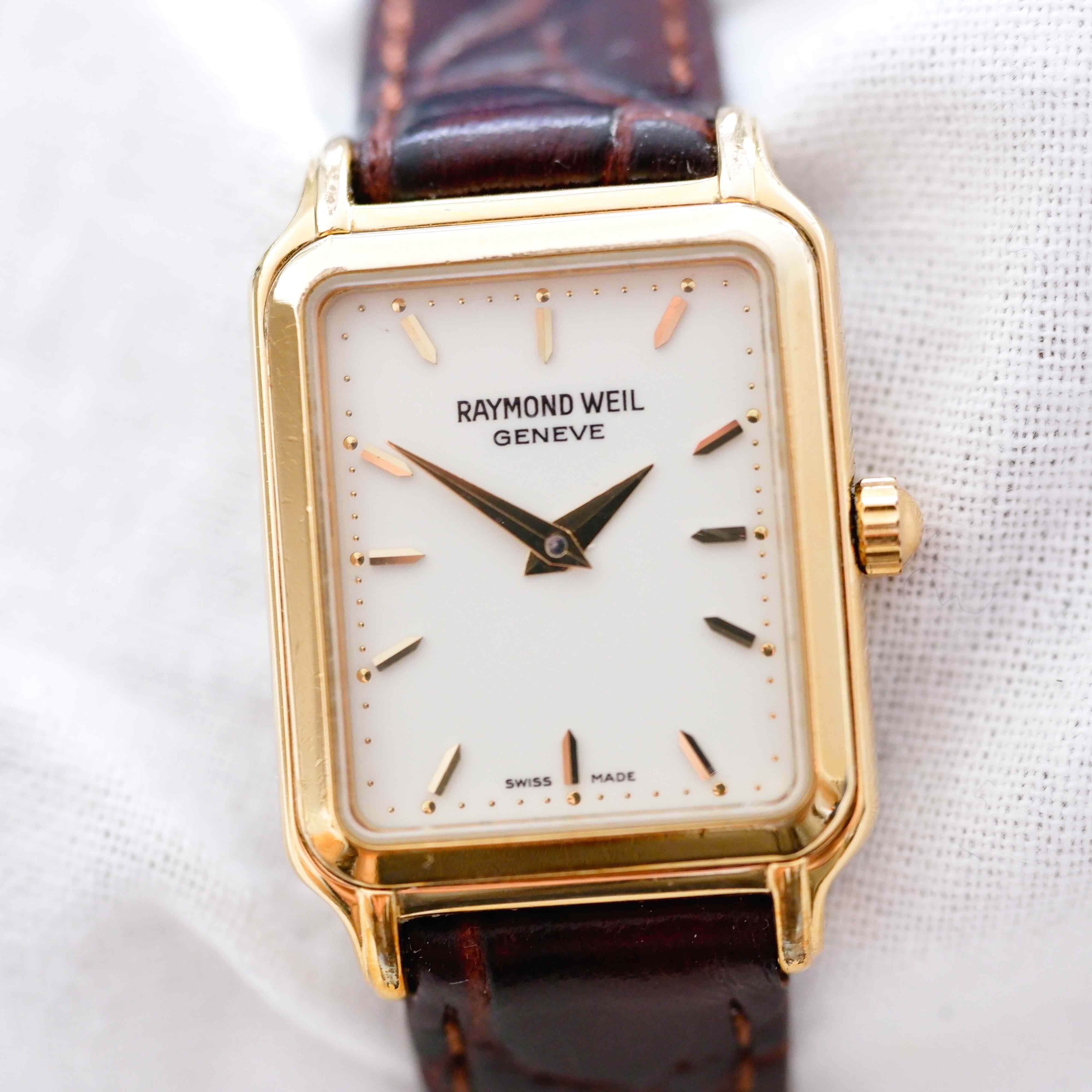Raymond Weil Vintage Ladies Watch: 90s Golden Rectangular White