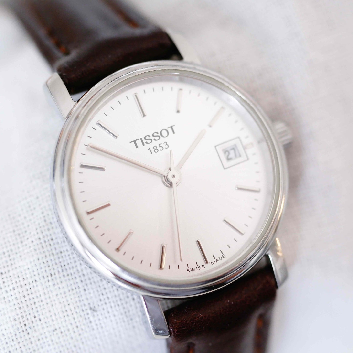 Tissot Vintage Ladies Watch: 90s Elegant Classic Design with Sunburst Dial, Slight Left Side