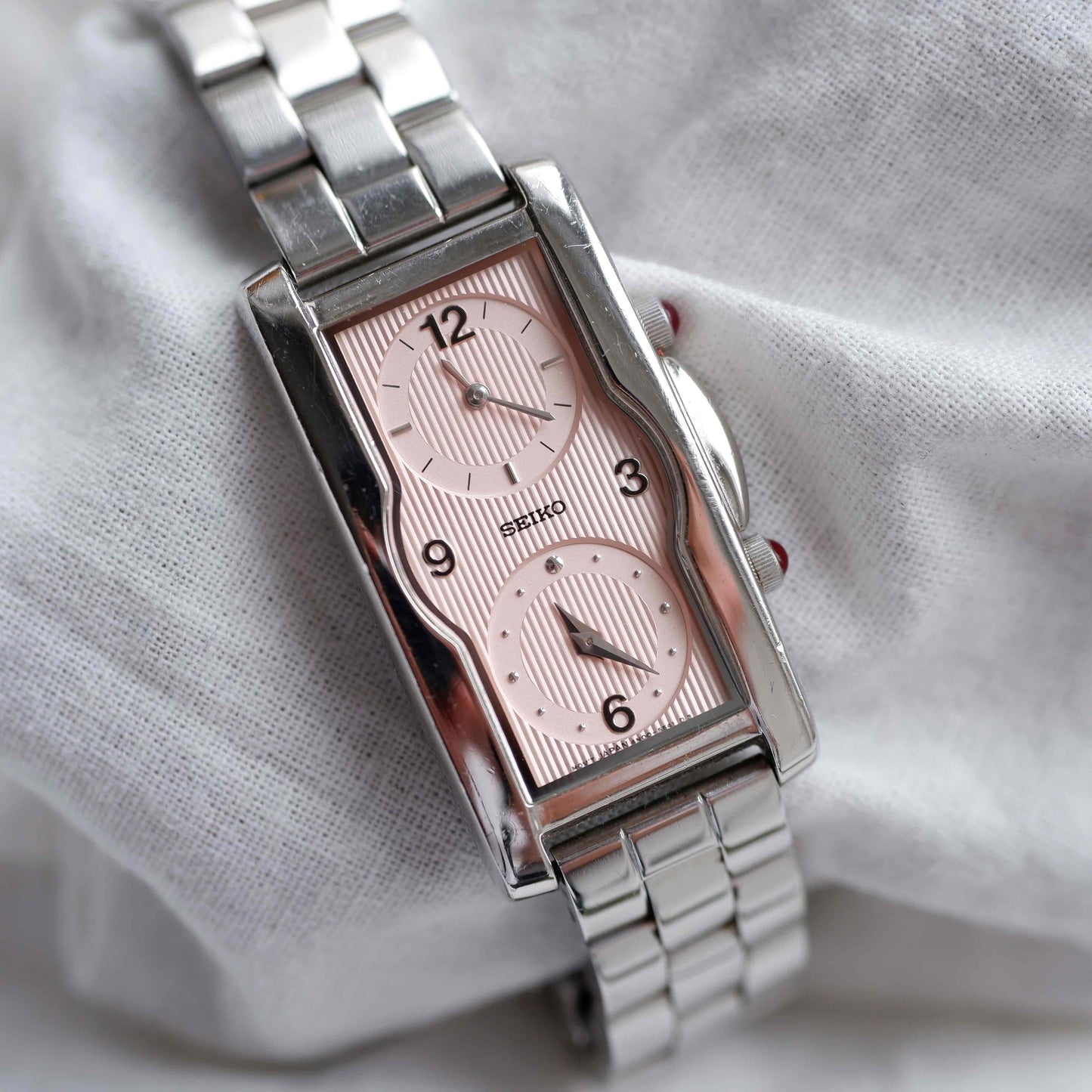 Seiko Dual Time: Vintage Ladies Watch 90s Rose Stripe Dial