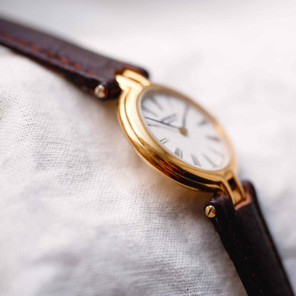 Raymond Weil Ronde: Vintage Ultra Slim 80s Golden with Roman Numerals