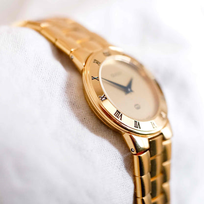 Gucci Vintage 3300m: Champagne Dial Vintage Ladies Watch 90s Golden Classic