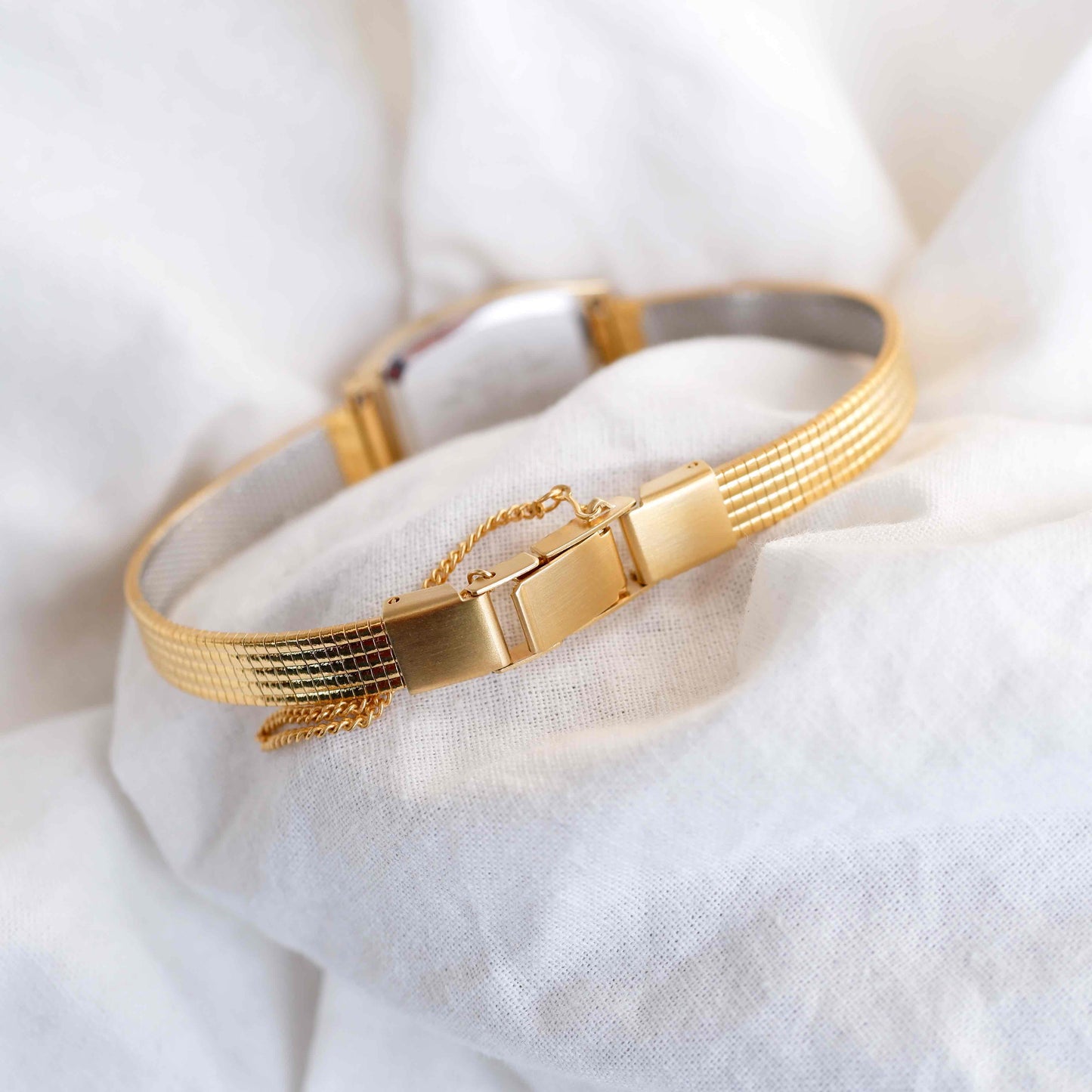Orient Vintage Watch: 80s Cocktail Ladies Golden Rectangular Style