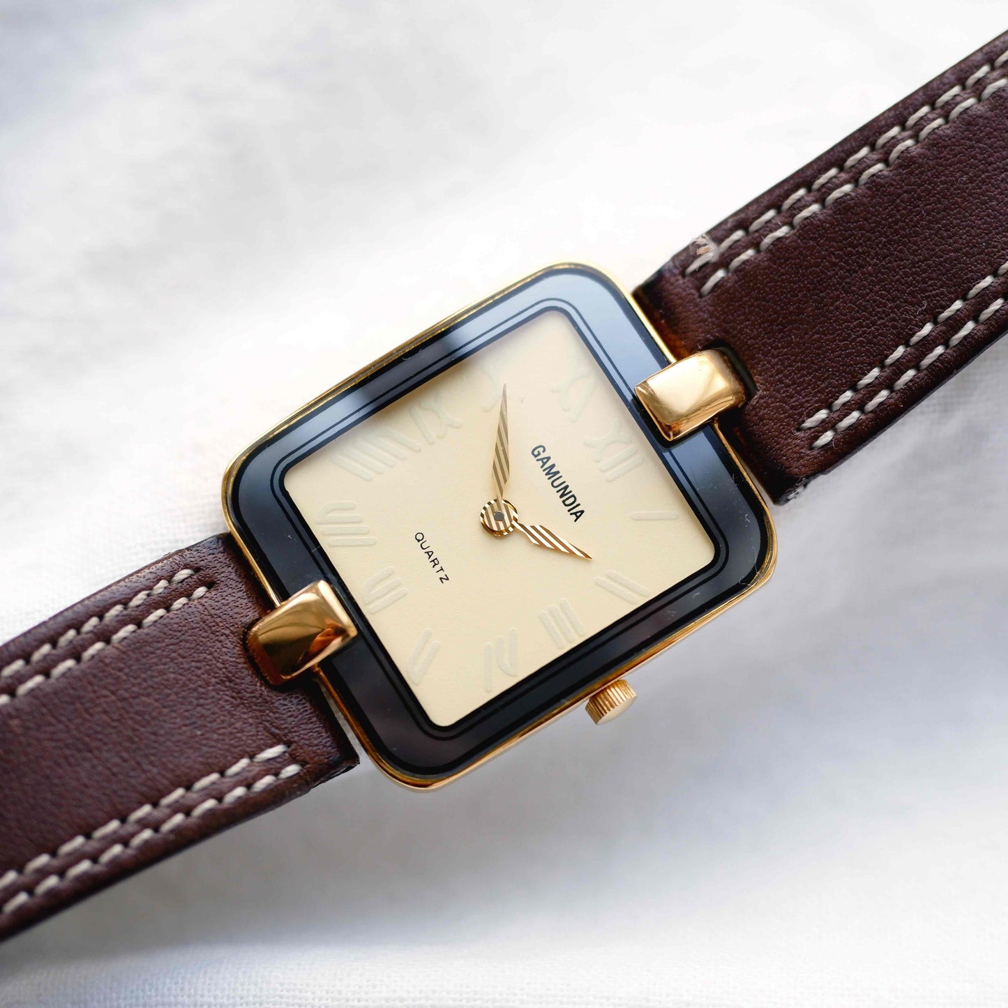 Gamundia Tank Watch: Vintage Ladies 90s Gold with Champagne Dial