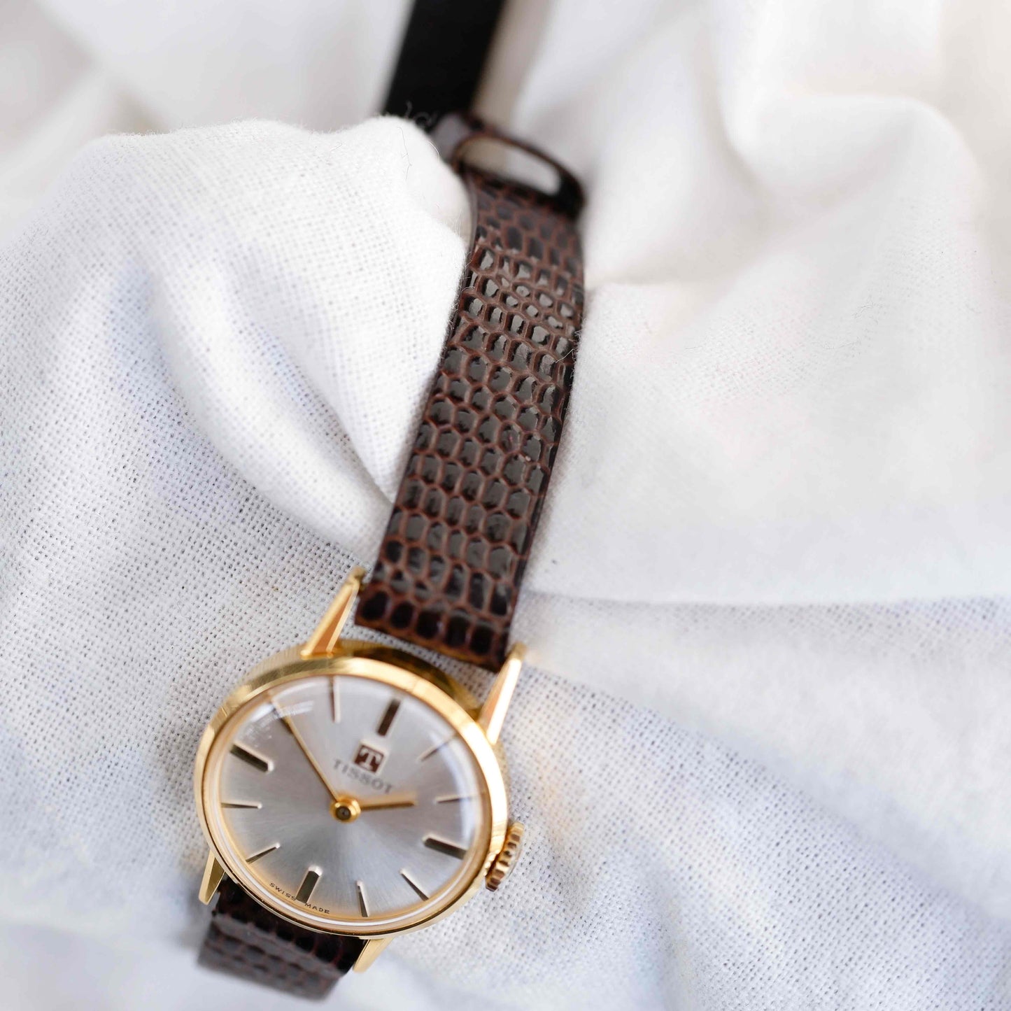 Tissot Cocktail Watch: Ladies 80s Mechanical Golden Iconic with Sunburst Dial
