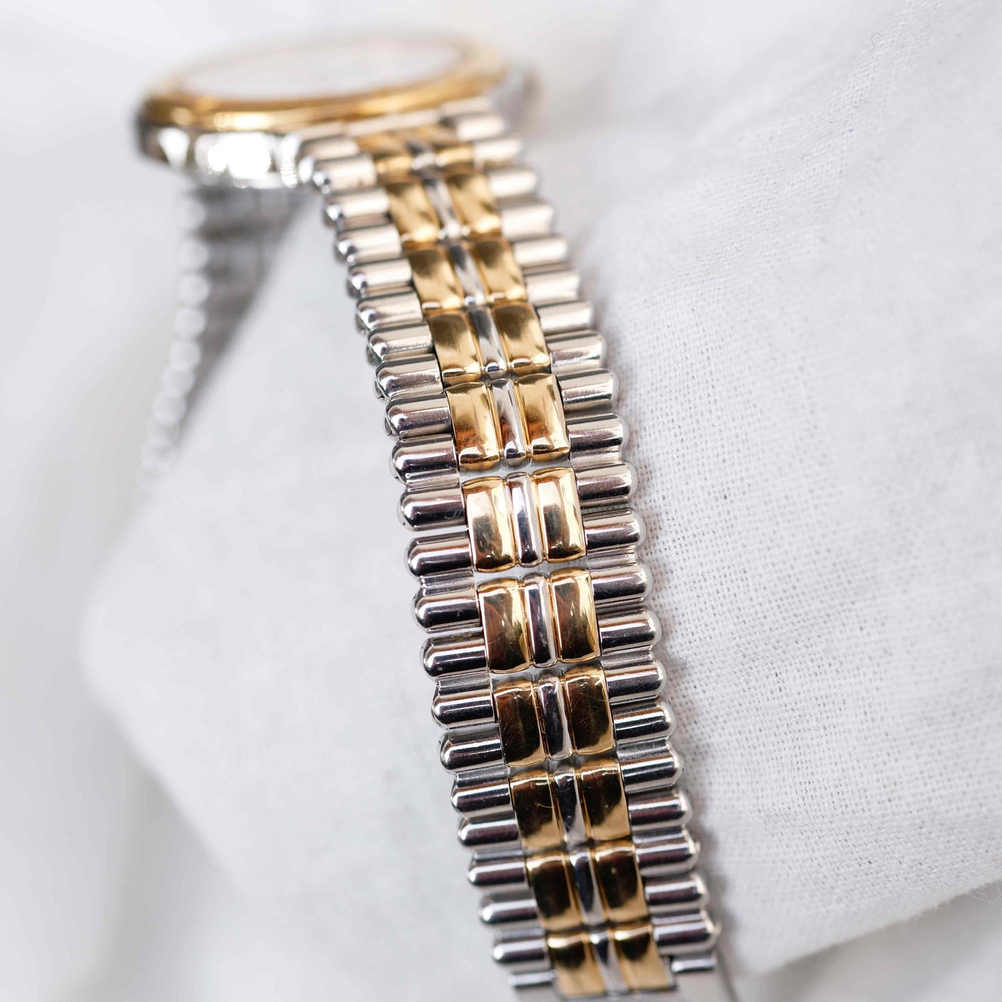 Seiko Dainty Cocktail Watch: Ladies Vintage 90s Two-Tone Blue Hands
