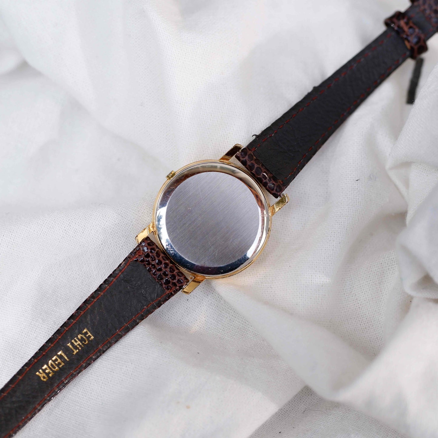 Tissot Vintage Watch: Ladies 90s Golden Iconic with Champagne Dial