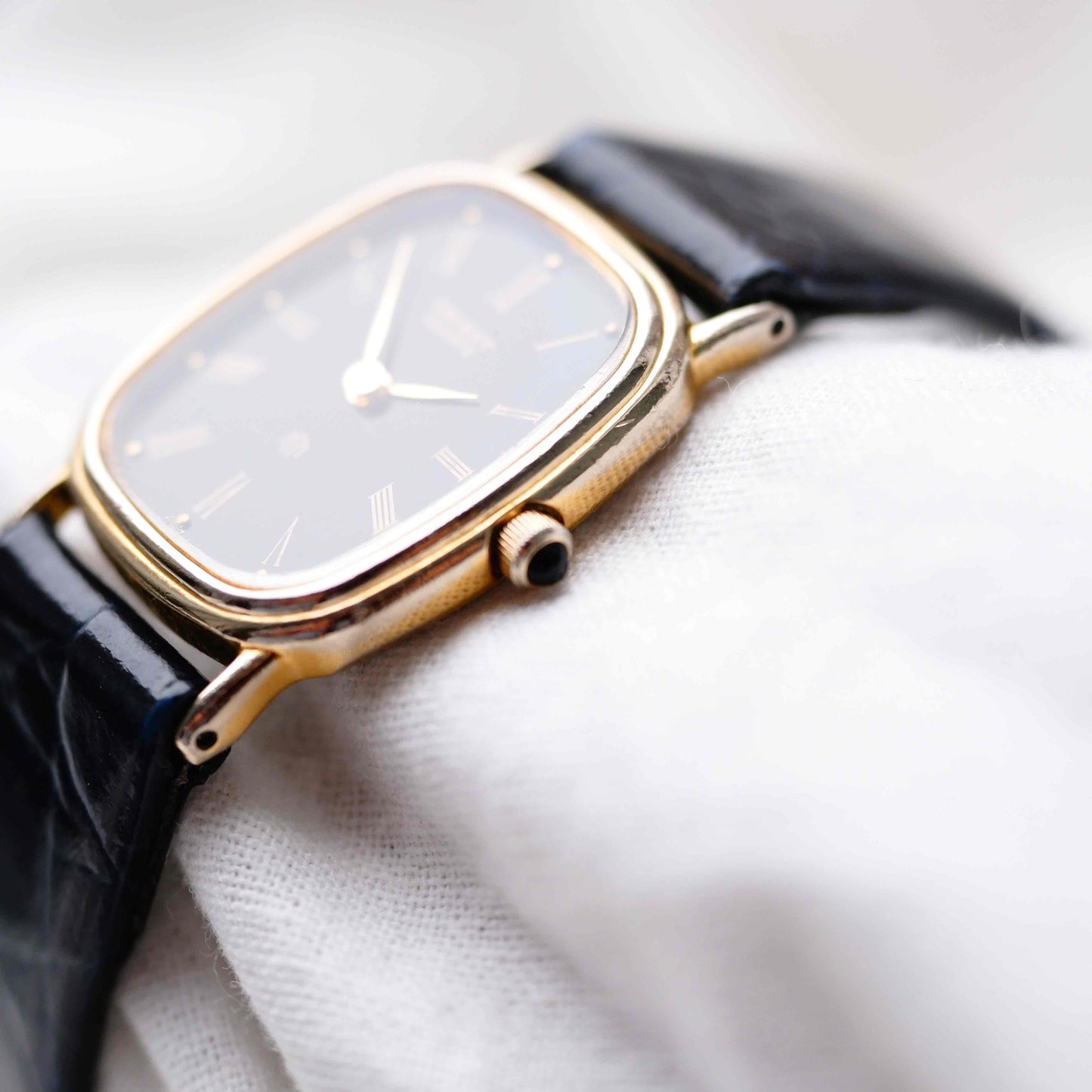 Orient Tank Watch: Ladies 80s Golden Classic Black Roman Dial