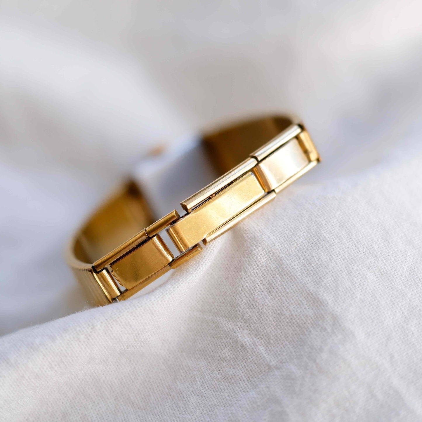 Bifora Cocktail Watch: Mid-Century Ladies 60s Mechanical Golden White Sunburst Dial