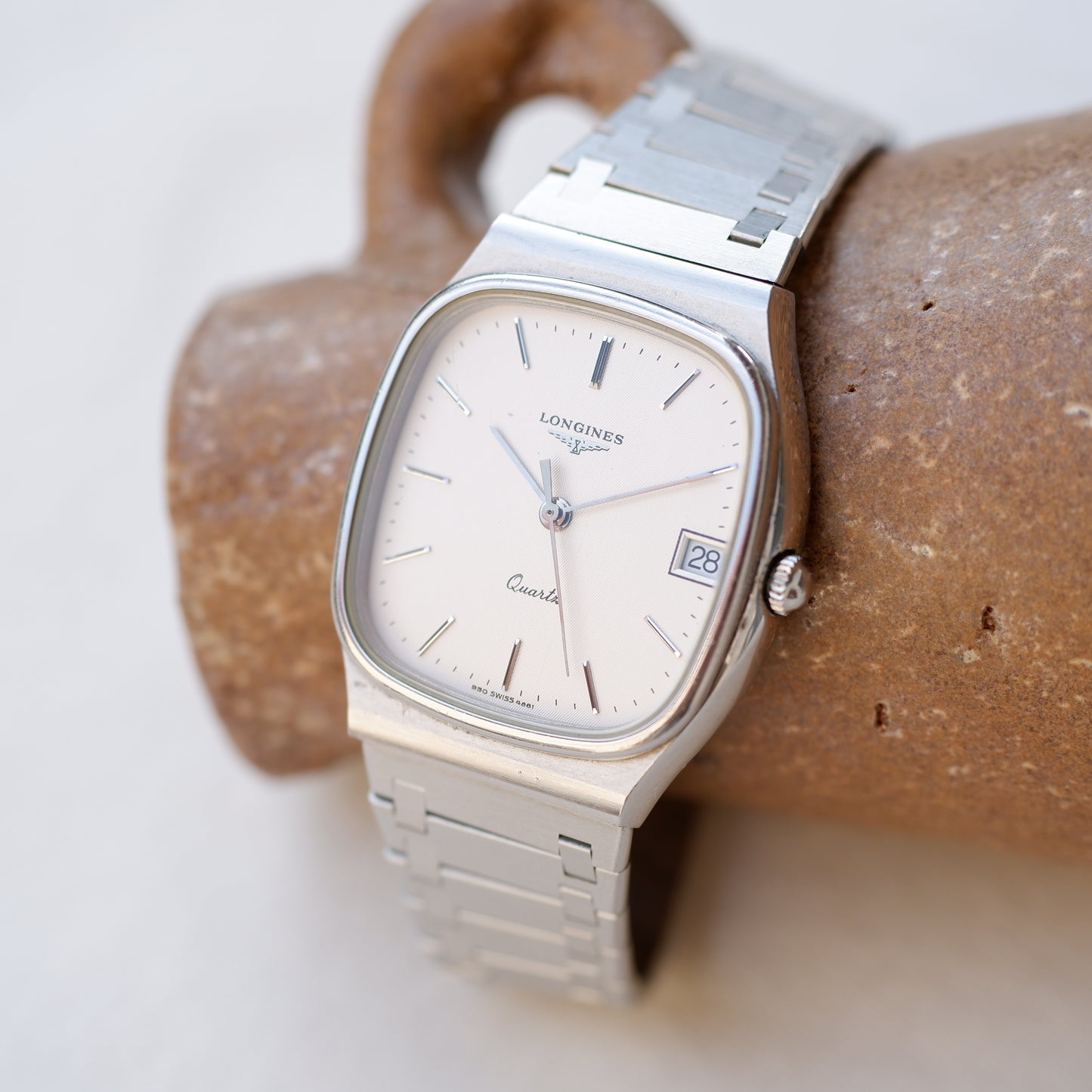 Longines Vintage Watch: Ladies 80s Silver Classic with White Dial