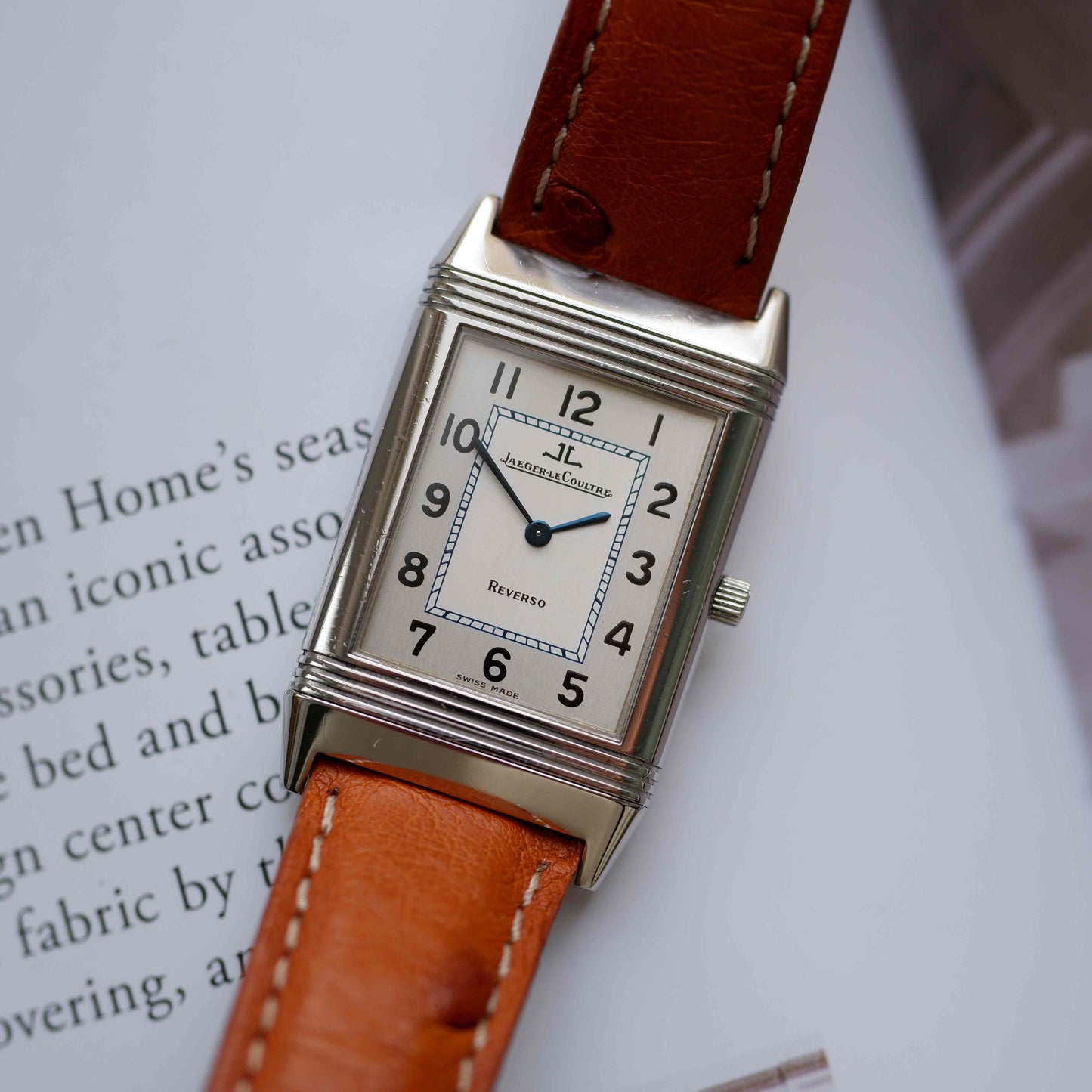 Jaeger-LeCoultre Reverso: Ref.250.8.08 Vintage White Sunburst Dial 90s Quartz