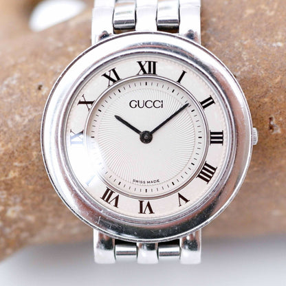 Gucci 546m Vintage Ladies Watch: 90s Silver with Classic Roman Numerals, Second Front Side