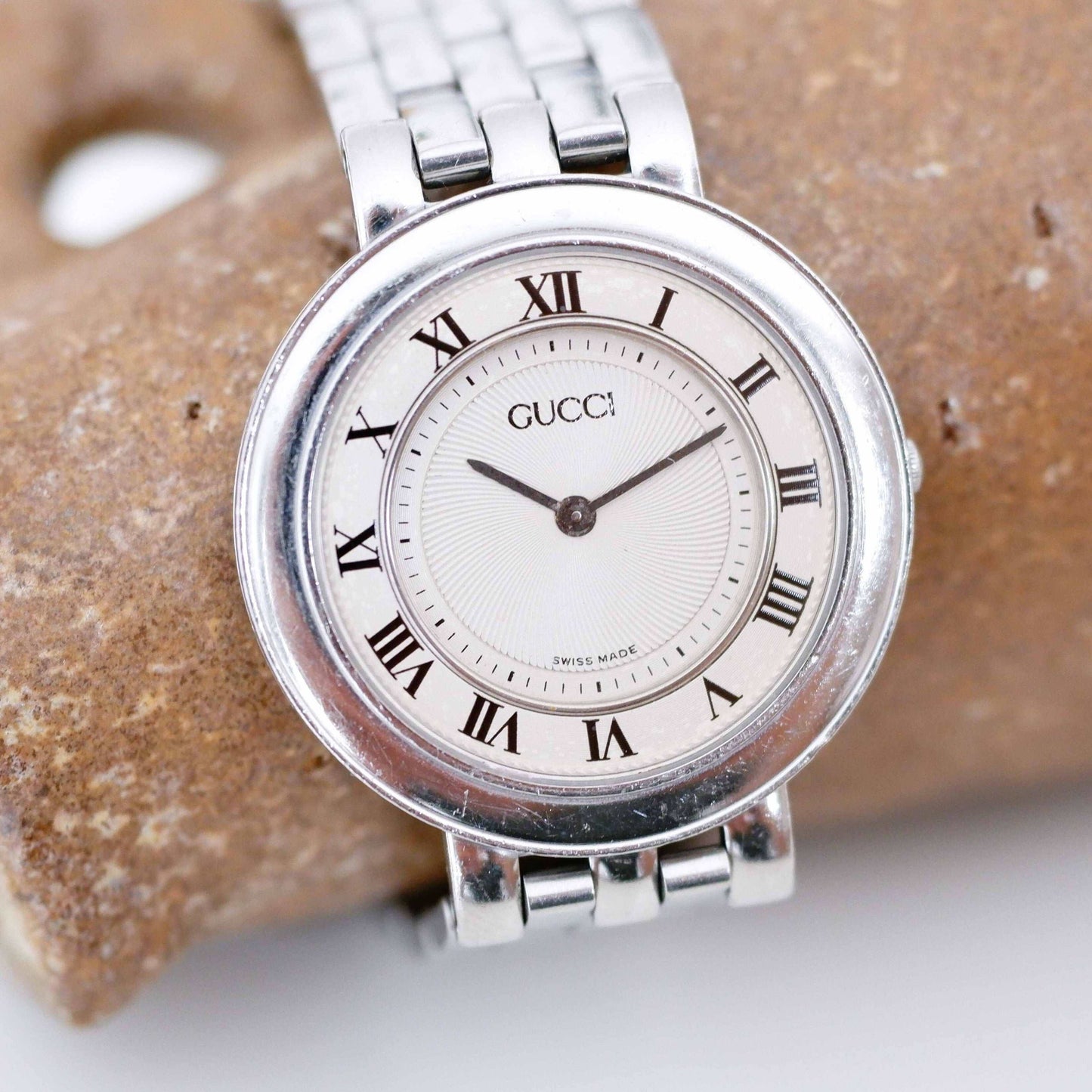 Gucci 546m Vintage Ladies Watch: 90s Silver with Classic Roman Numerals, Slight Left Side