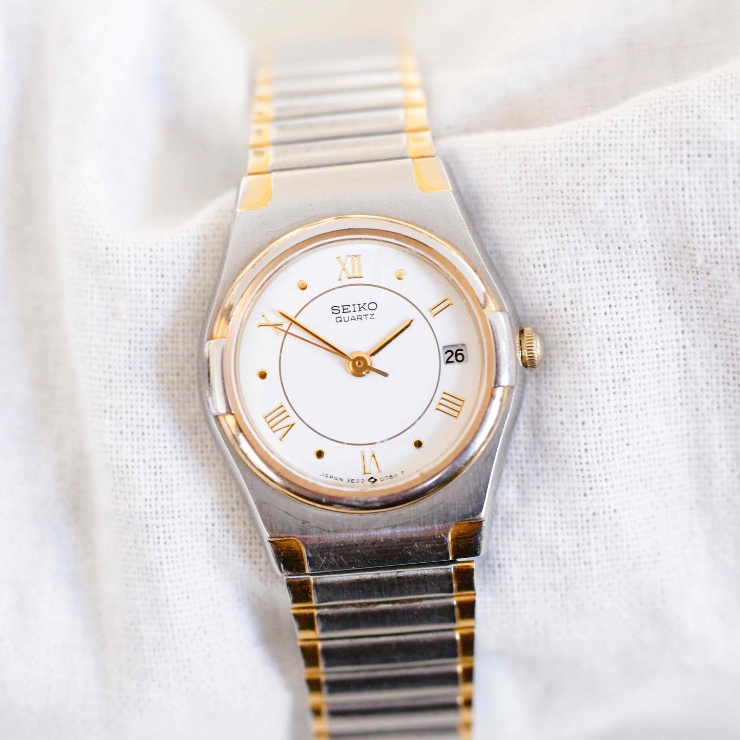 Seiko Dainty Cocktail Watch: Ladies Vintage 90s Two-Tone White Gold Dial