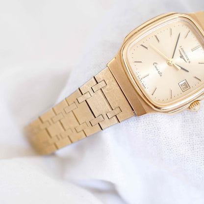 Longines Vintage Watch: Dainty Ladies 70s Golden with Champagne Sunburst Dial