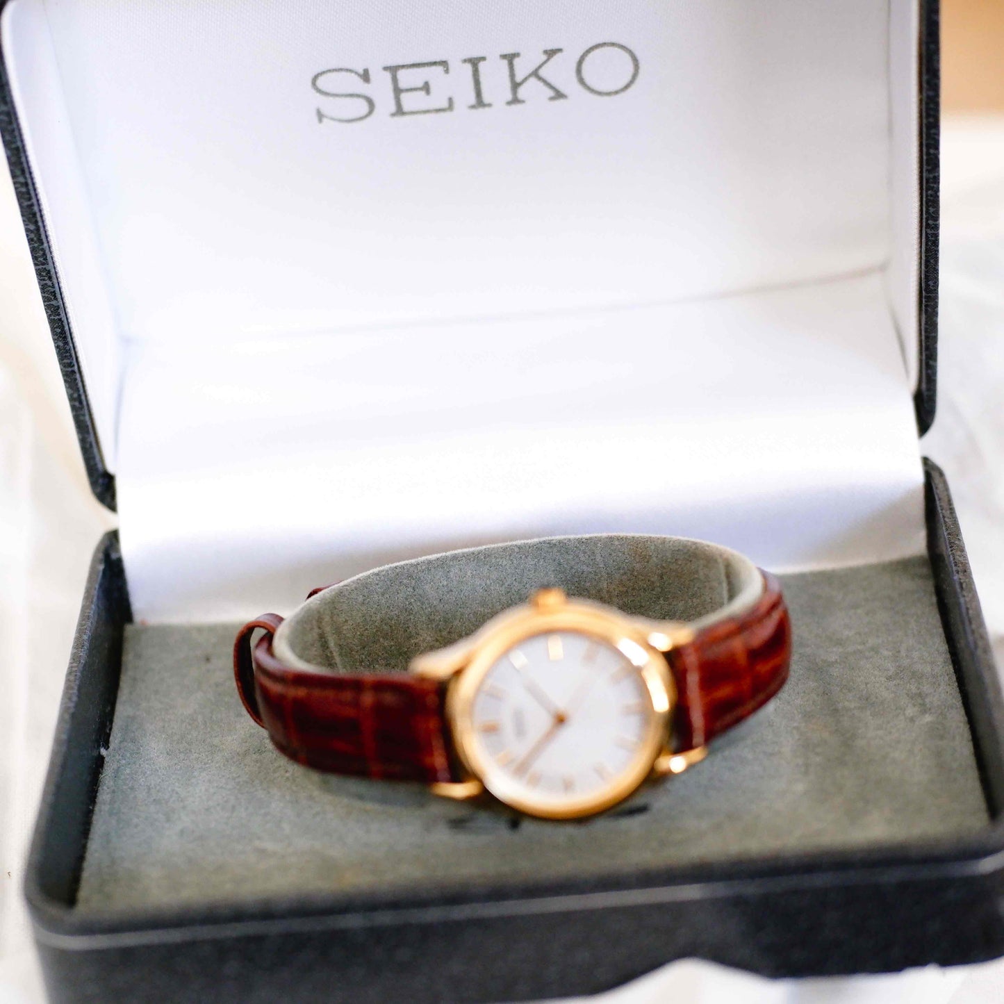 Seiko Dainty Watch: Ladies 80s Golden Classic White Guilloche Dial NOS