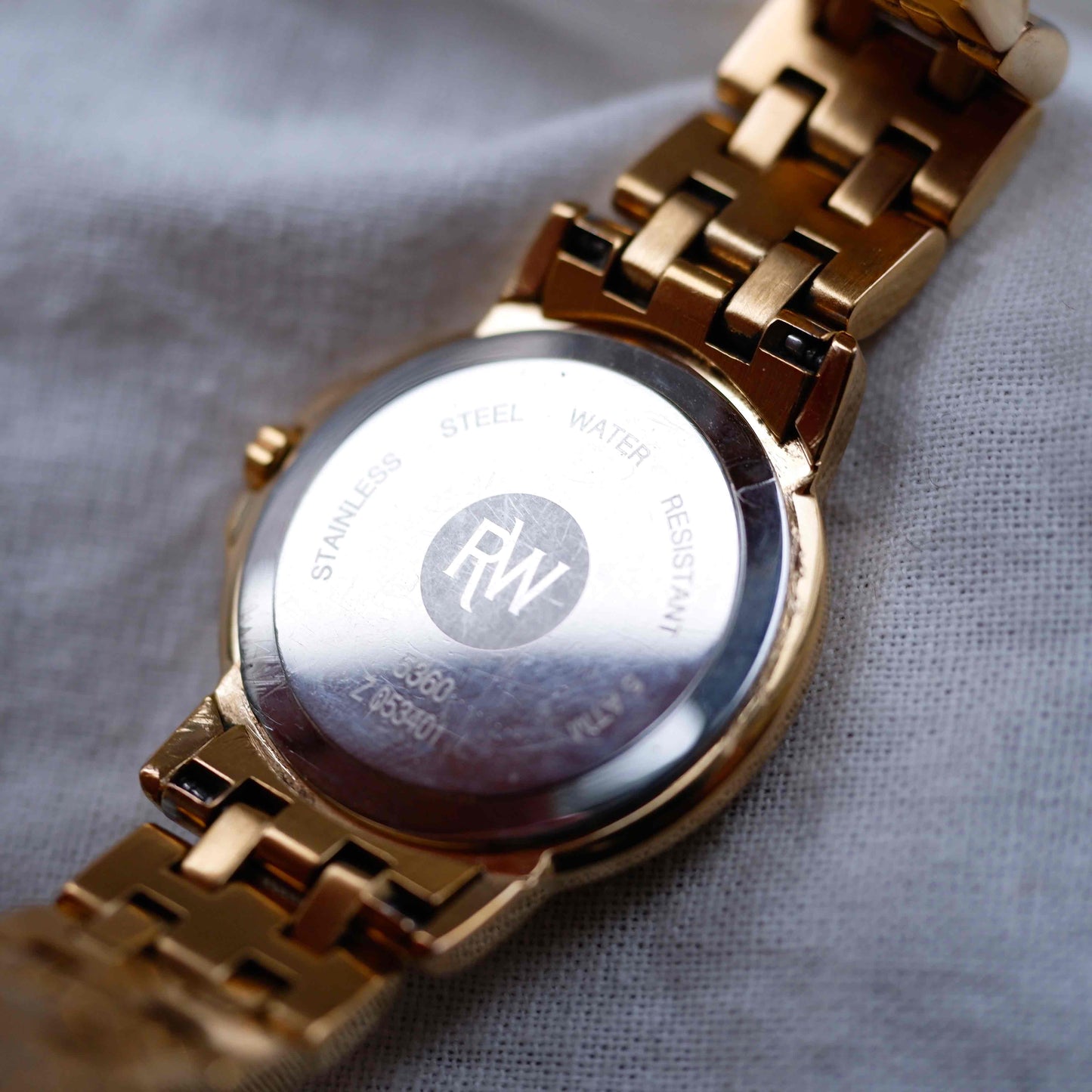 Raymond Weil Tango: Vintage Ladies 90s Watch Gold with Diamonds-Set Dial