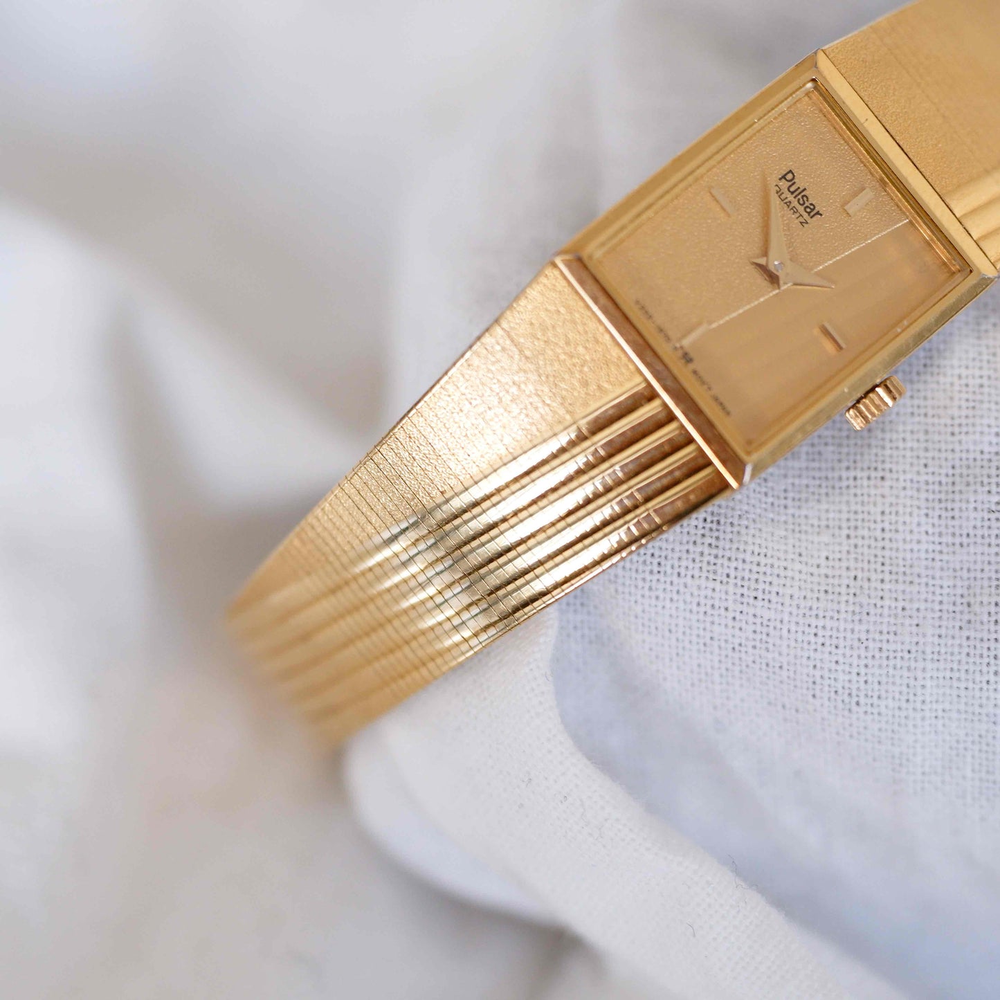 Pulsar Cocktail Watch: Vintage Ladies 80s Golden Dainty with Champagne Dial - NOS