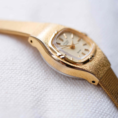 Citizen Cocktail Watch: Vintage Ladies 80s Golden Dainty with Champagne Dial