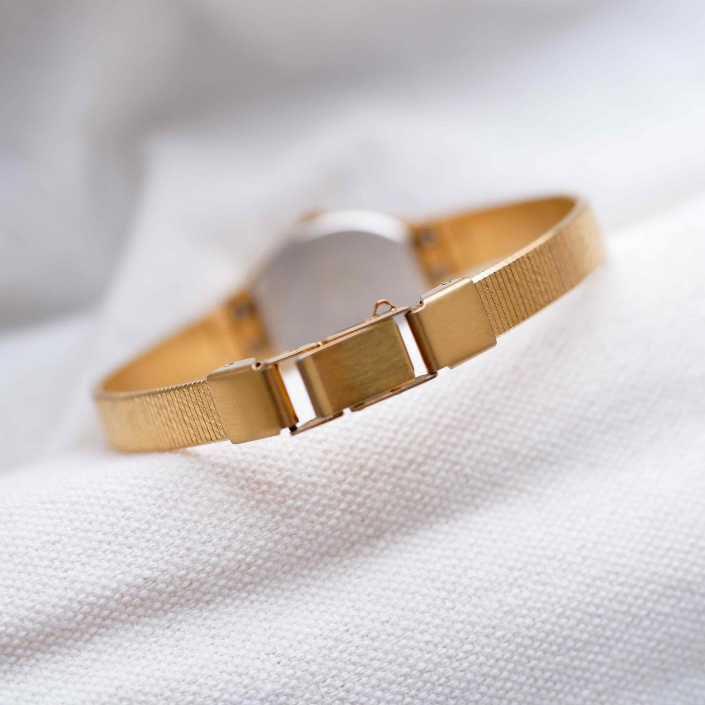 Citizen Cocktail Watch: Vintage Ladies 80s Golden Dainty with Champagne Dial