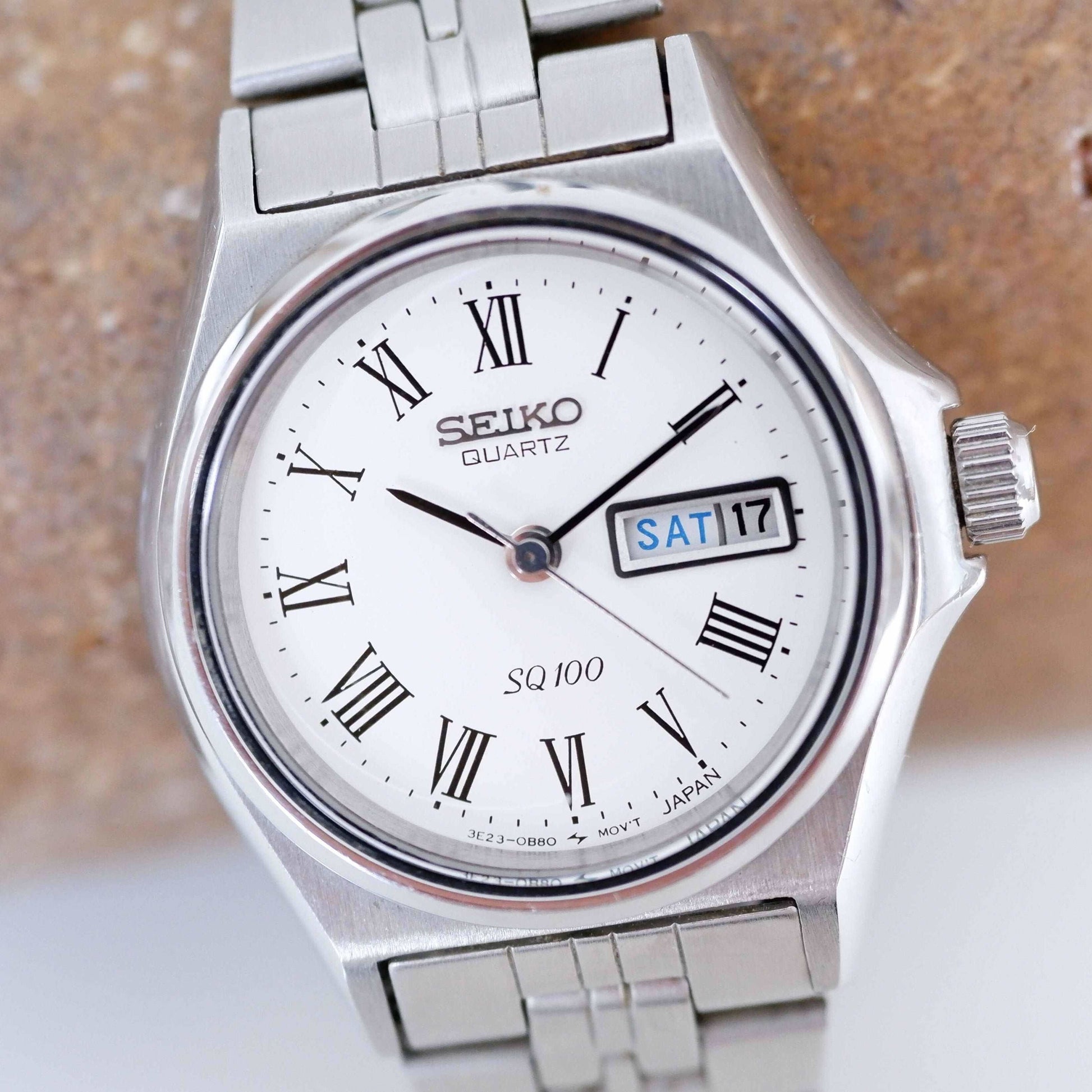 Seiko Vintage Ladies Watch: 90s Silver Diver with Classic Roman Dial, First Front Side