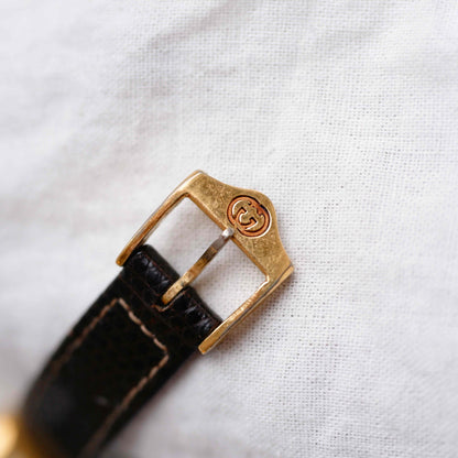 Vintage Gucci 4200L Tank: Ladies Watch: 90s Gold Champagne Dial