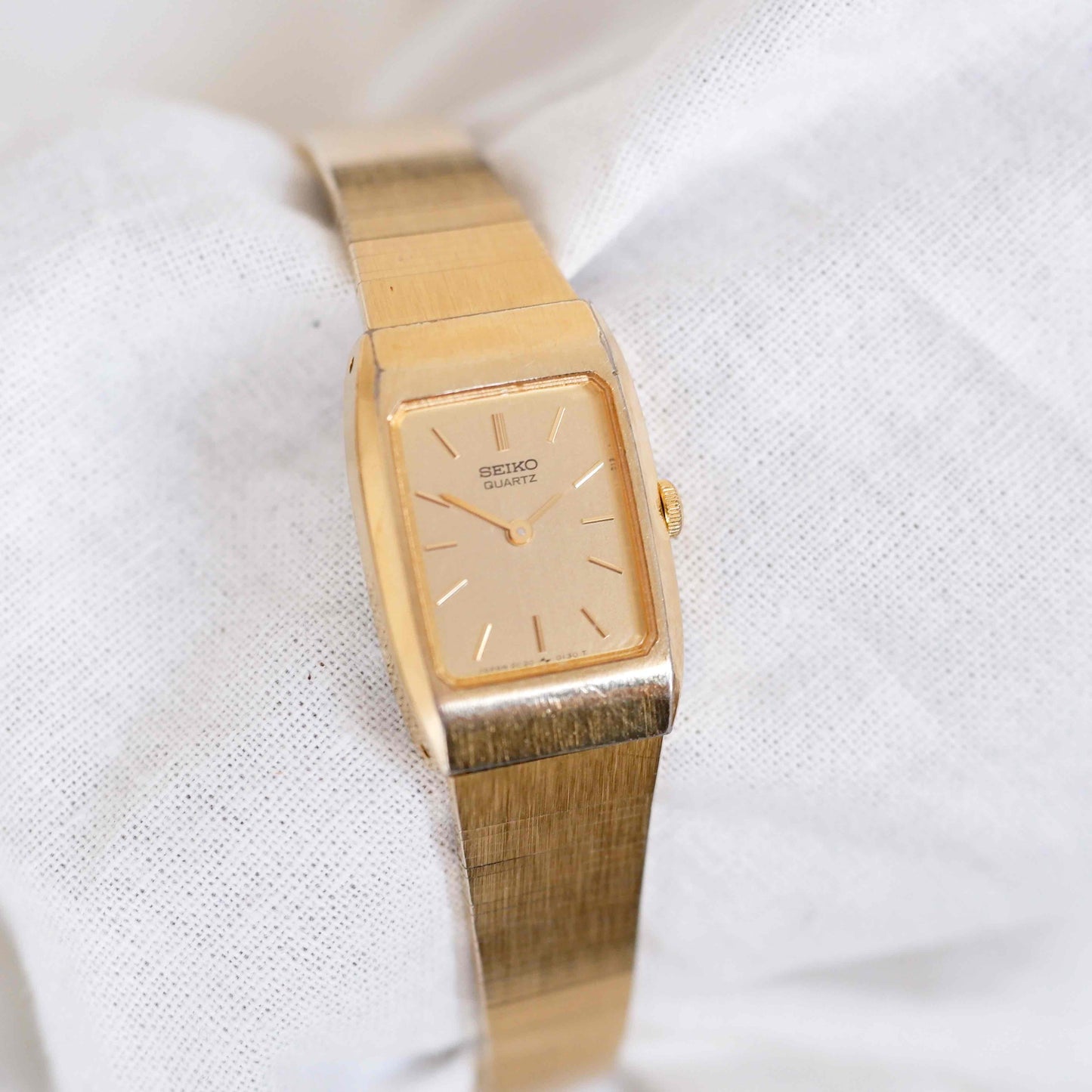 Seiko Cocktail Watch: Vintage 80s Ladies Golden Dainty with Champagne Dial